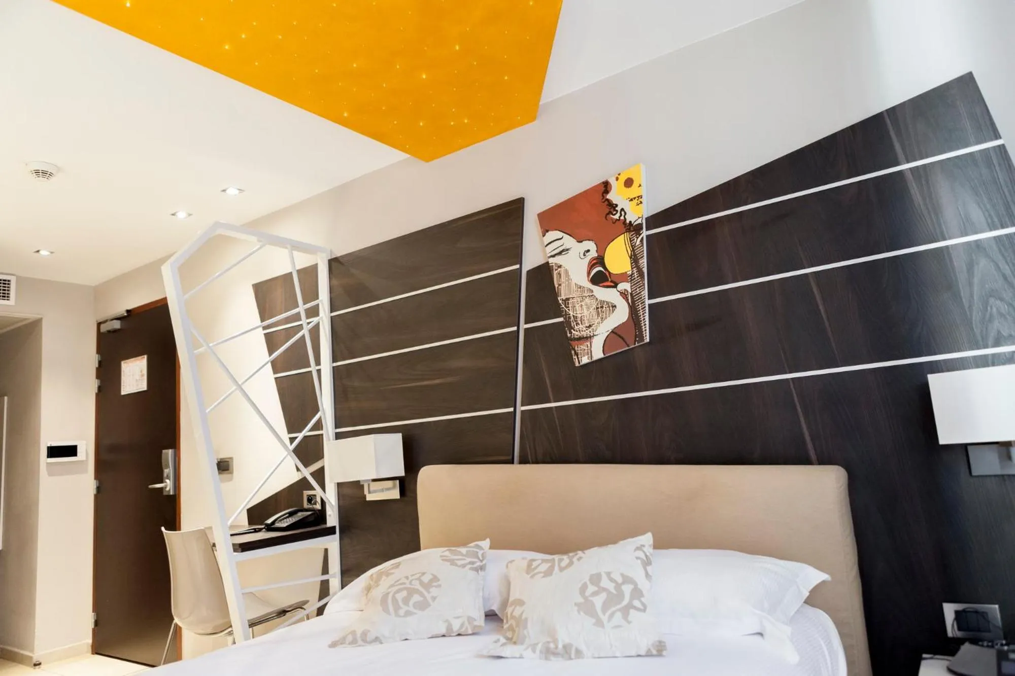 Bed in Résidence Villa d'Elsa