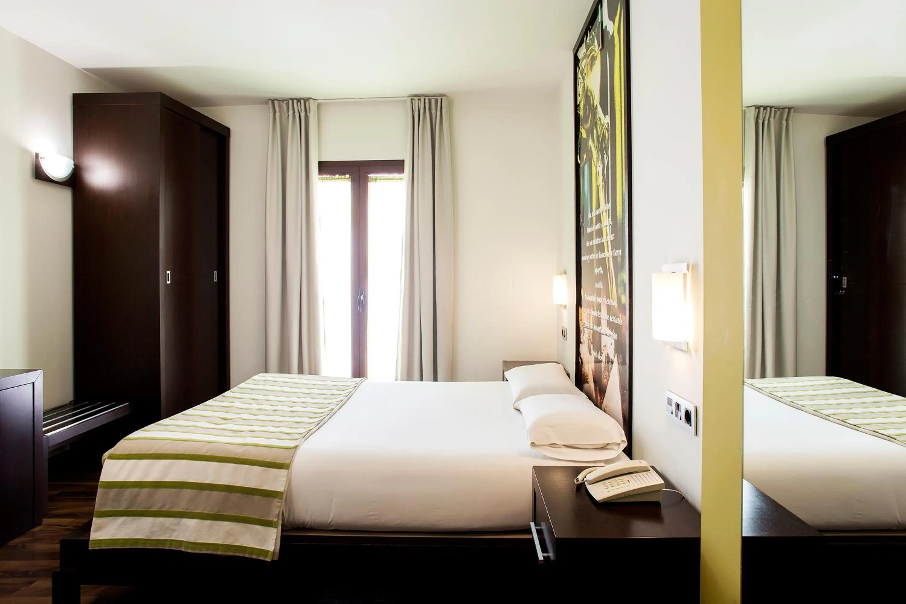 Bed in Hostal Aznaitin