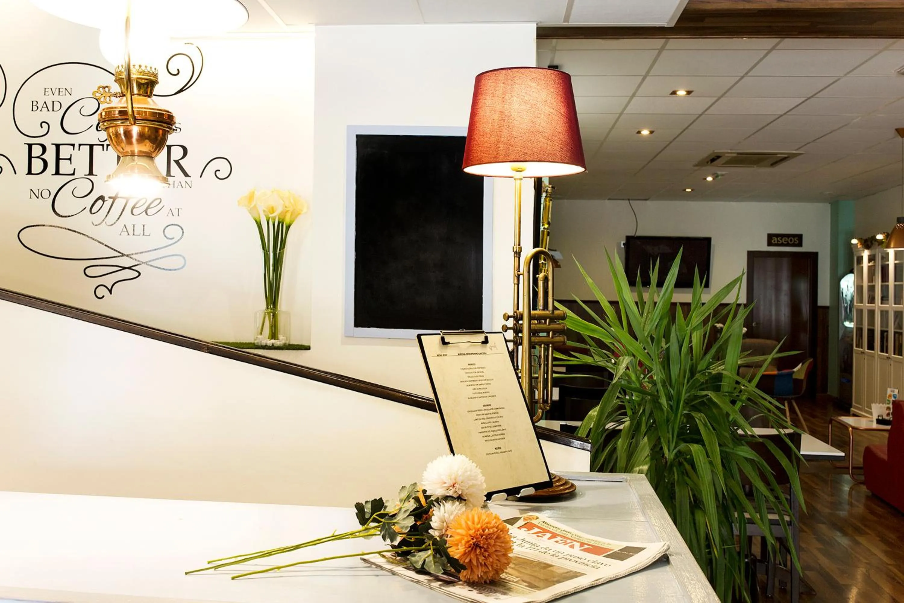 Lounge or bar in Hostal Aznaitin