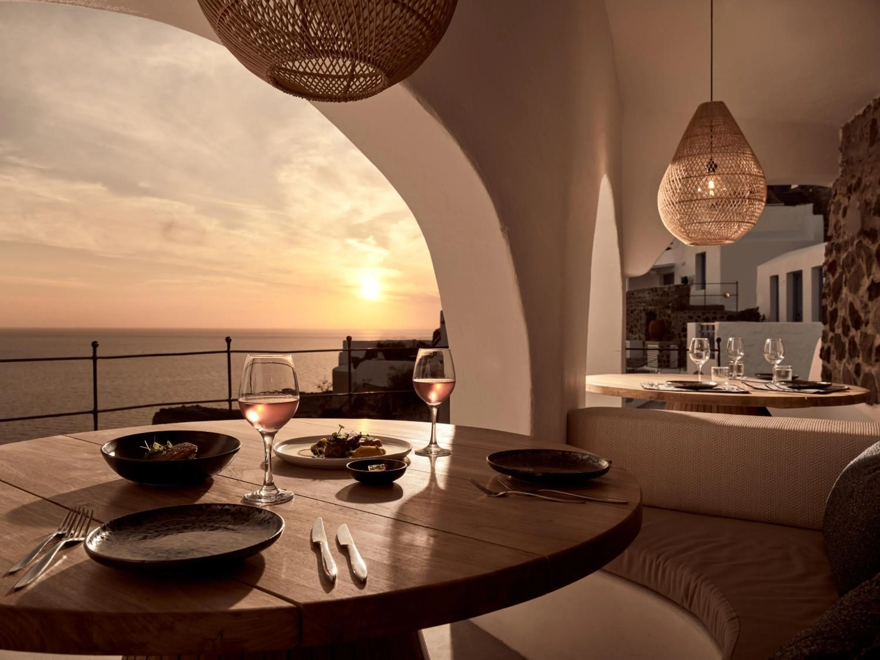 Restaurant/places to eat in Esperas