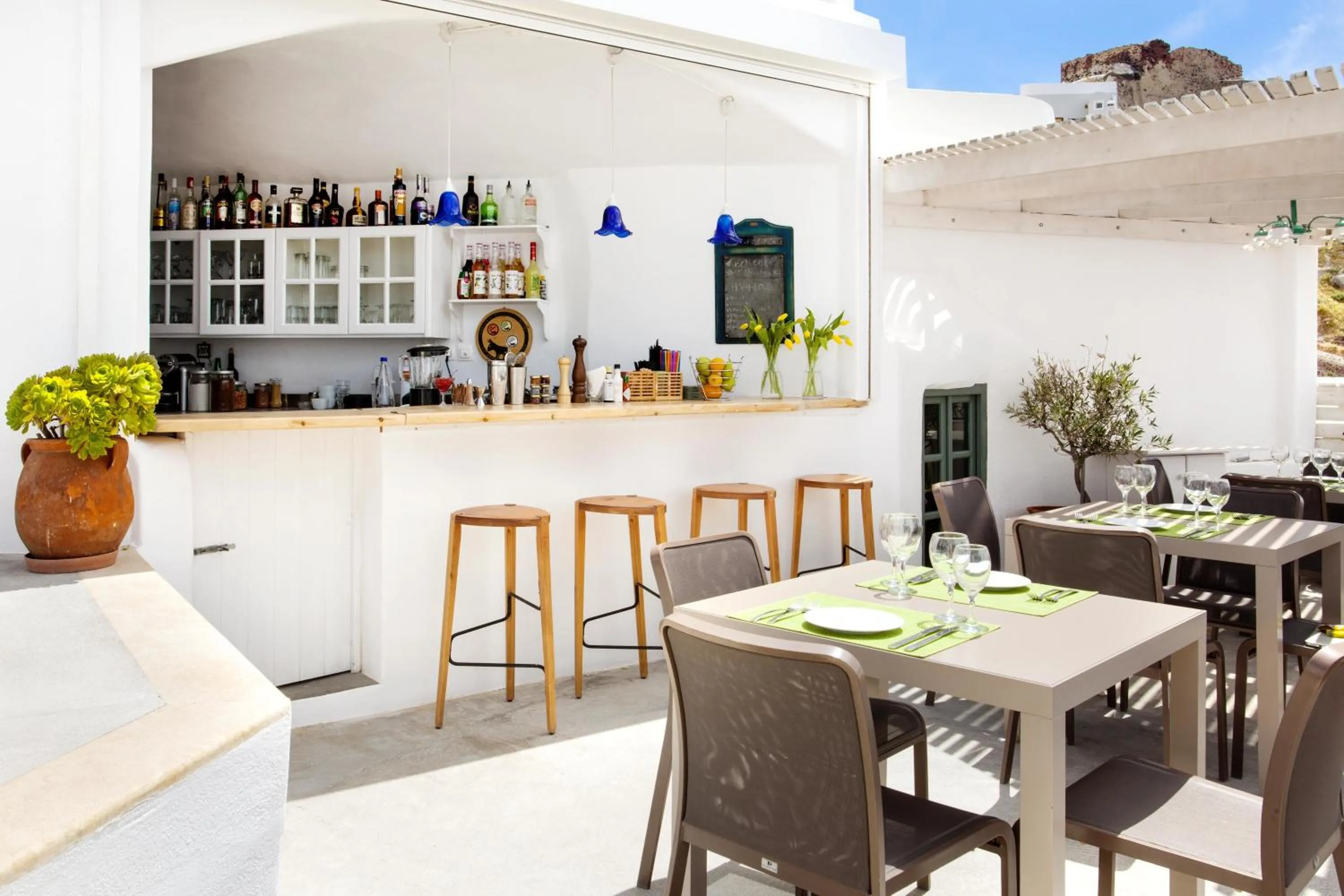 Restaurant/places to eat in Esperas