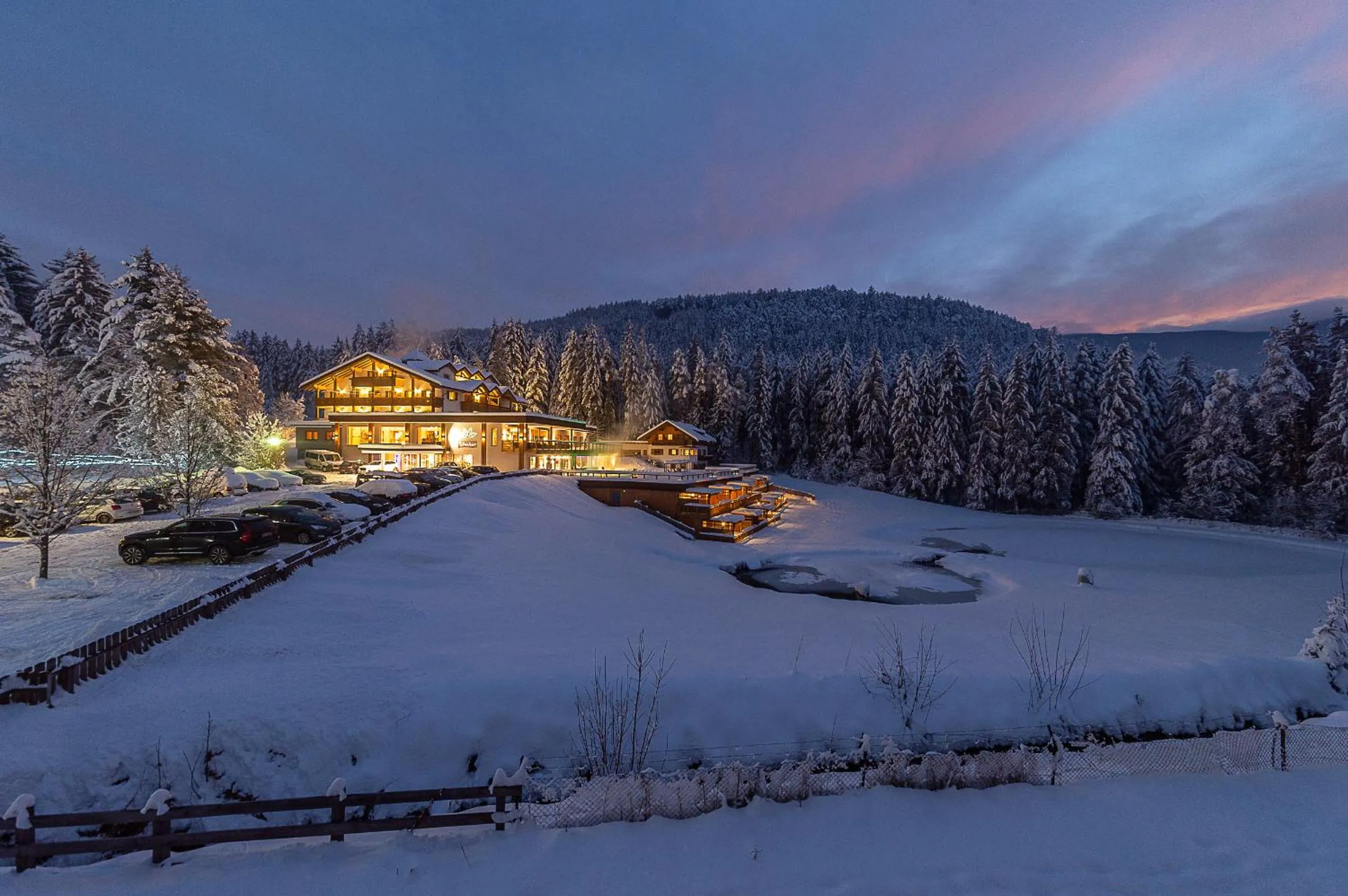 Property building in Hotel Weiher Green Lake