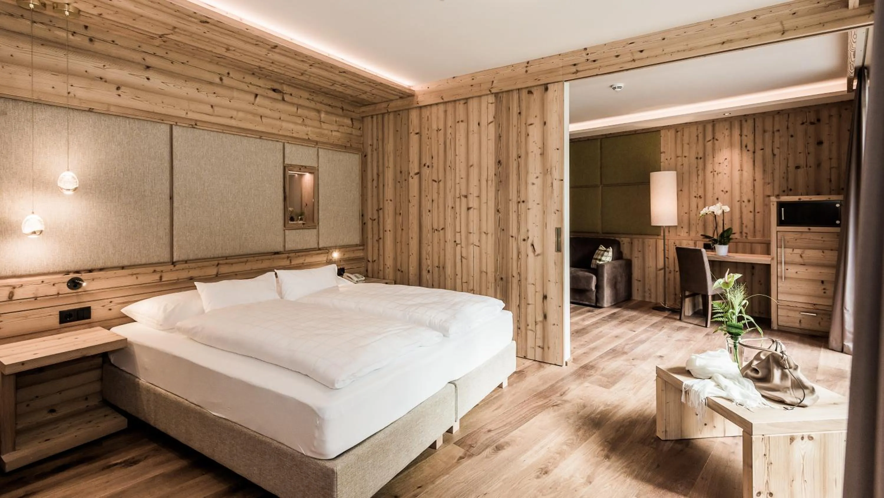 Bed in Hotel Weiher Green Lake