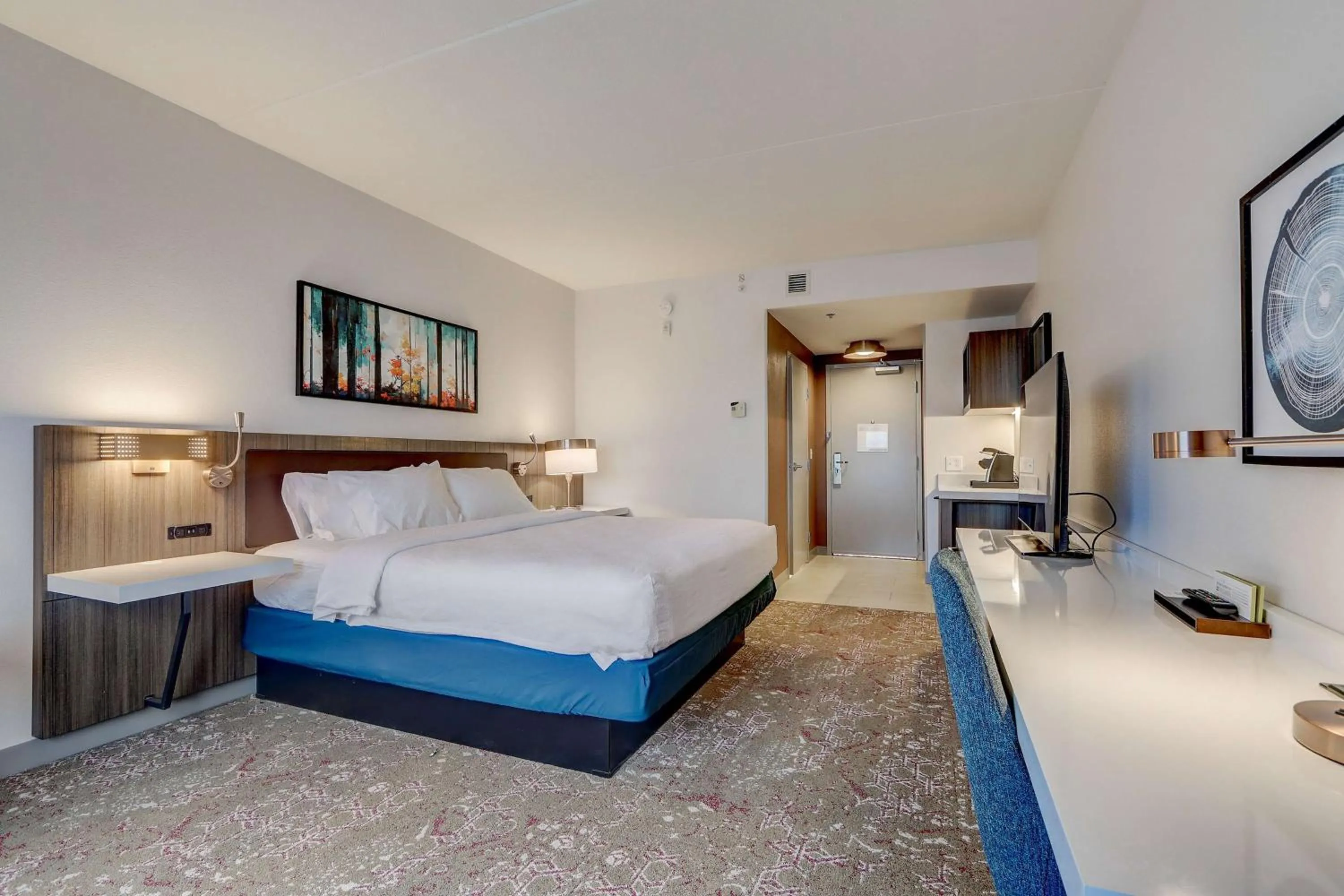 Bed in Hilton Garden Inn Indianapolis Northwest