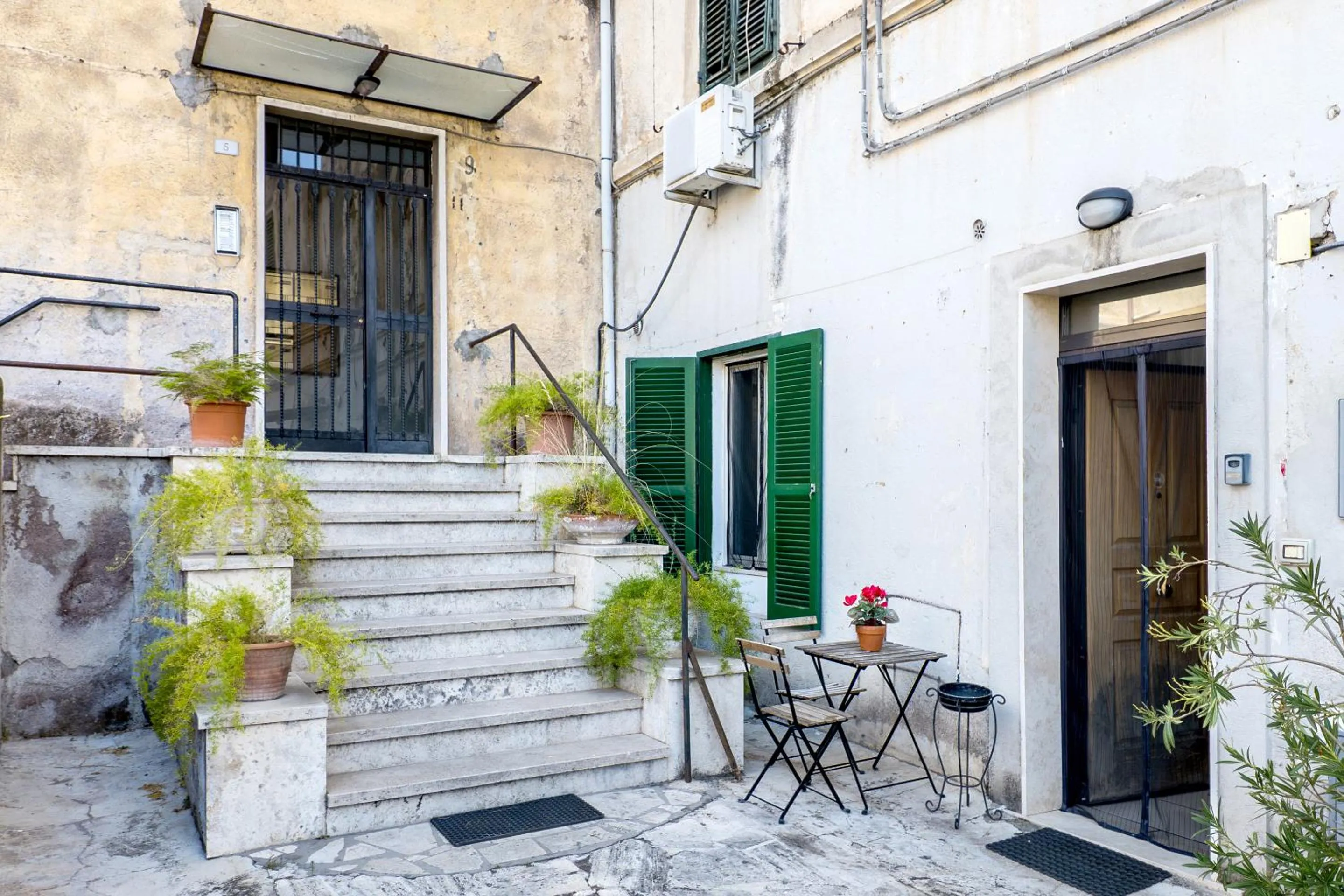 Property building in Vecchio Treno guest house