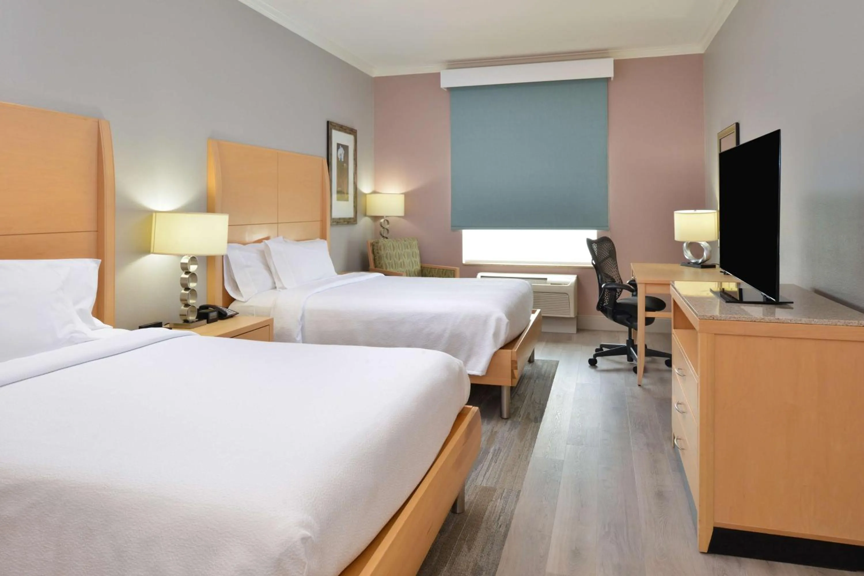 Bed in Hilton Garden Inn Denton