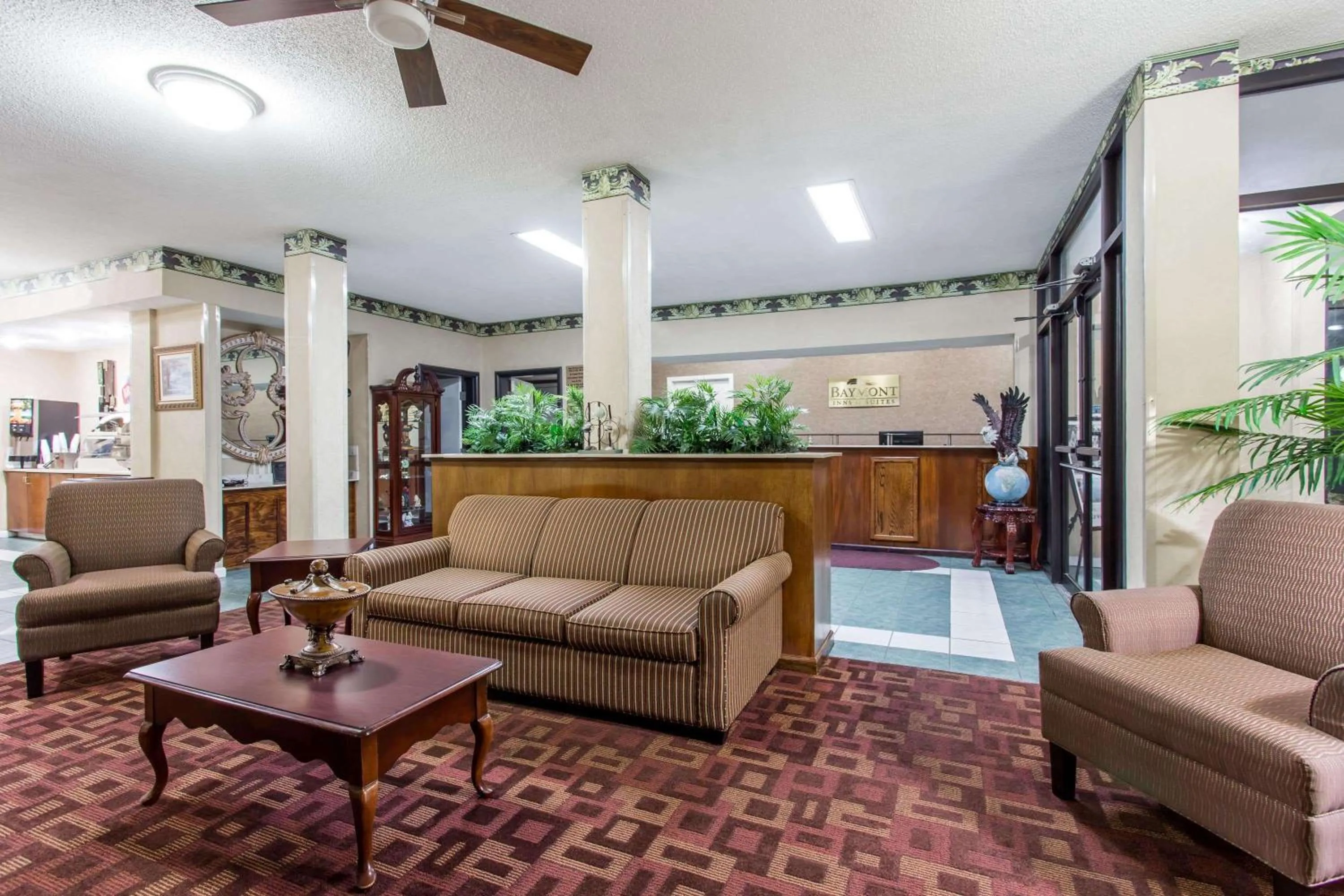 Lobby or reception in Baymont by Wyndham Manning