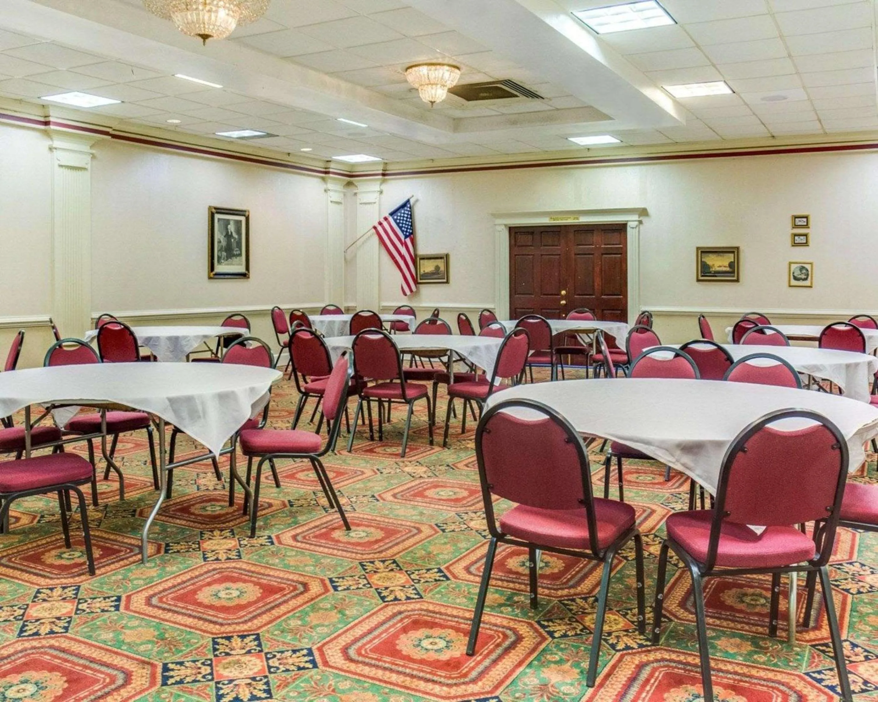 Meeting/conference room in Clarion Inn Fredericksburg North
