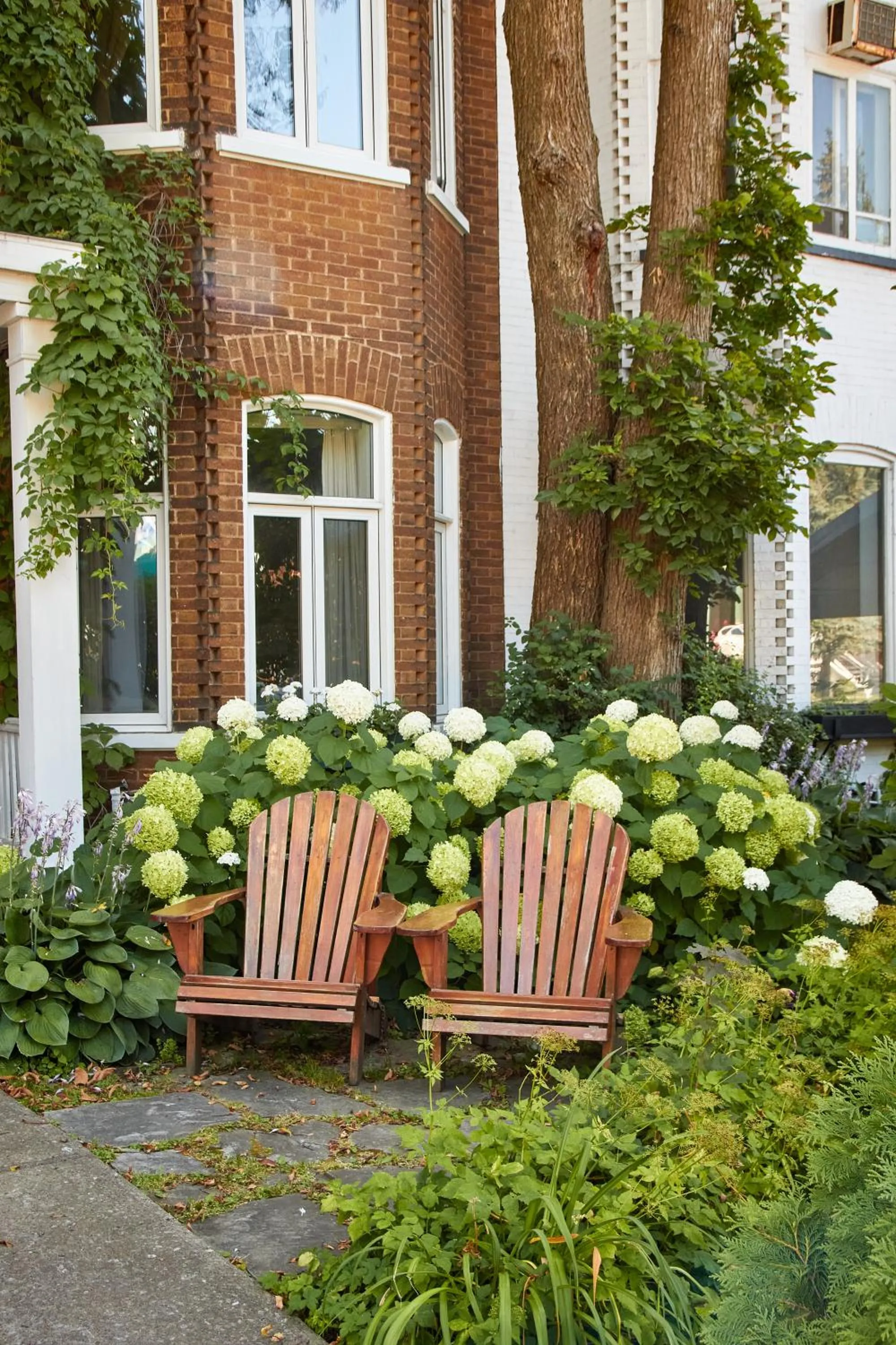 Property building in Hotel Charles-Alexandre - Par Aneyro