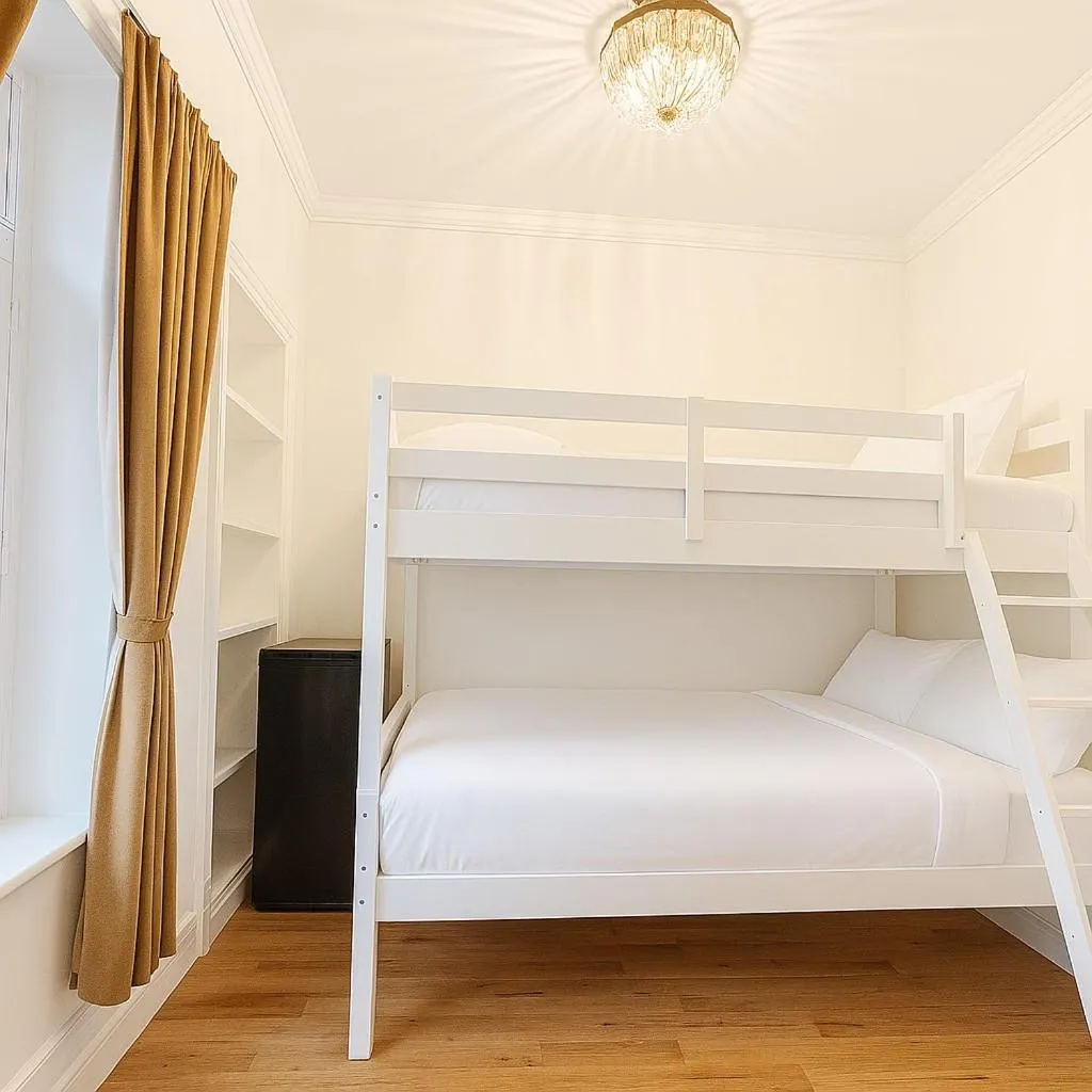 Bedroom, Bed in Hotel Charles-Alexandre - Par Aneyro