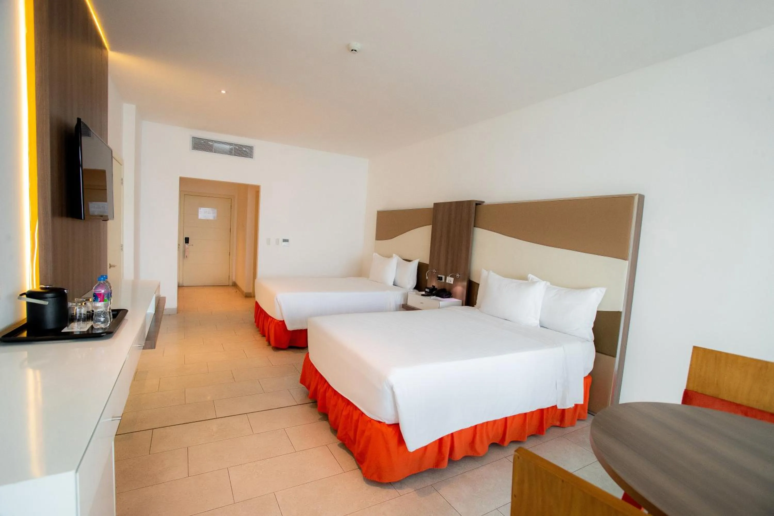 Bed in Hotel Colon Salinas