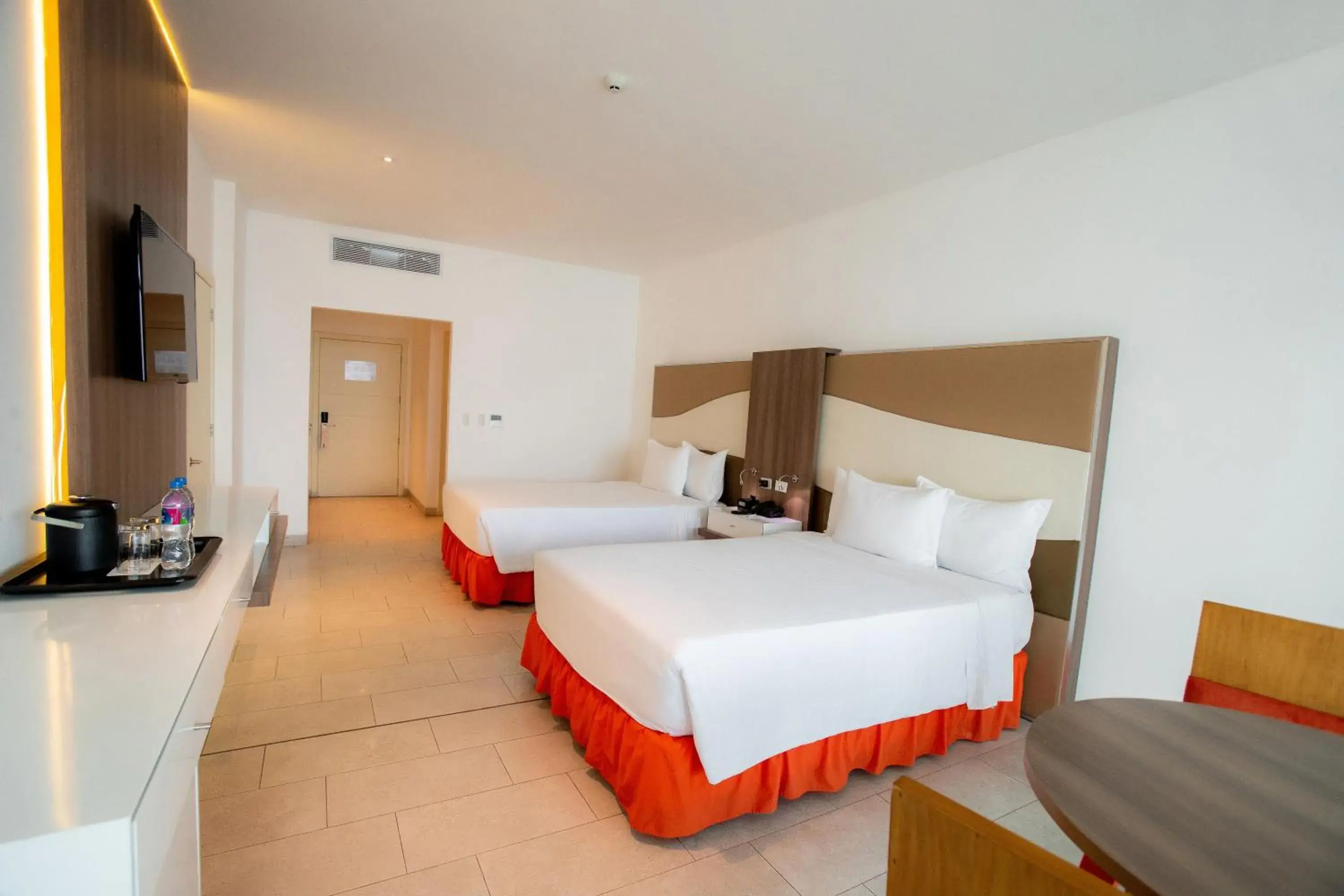 Superior Twin Room with Sea View in Hotel Colon Salinas Superior Twin Room with Sea View in Hotel Colon Salinas