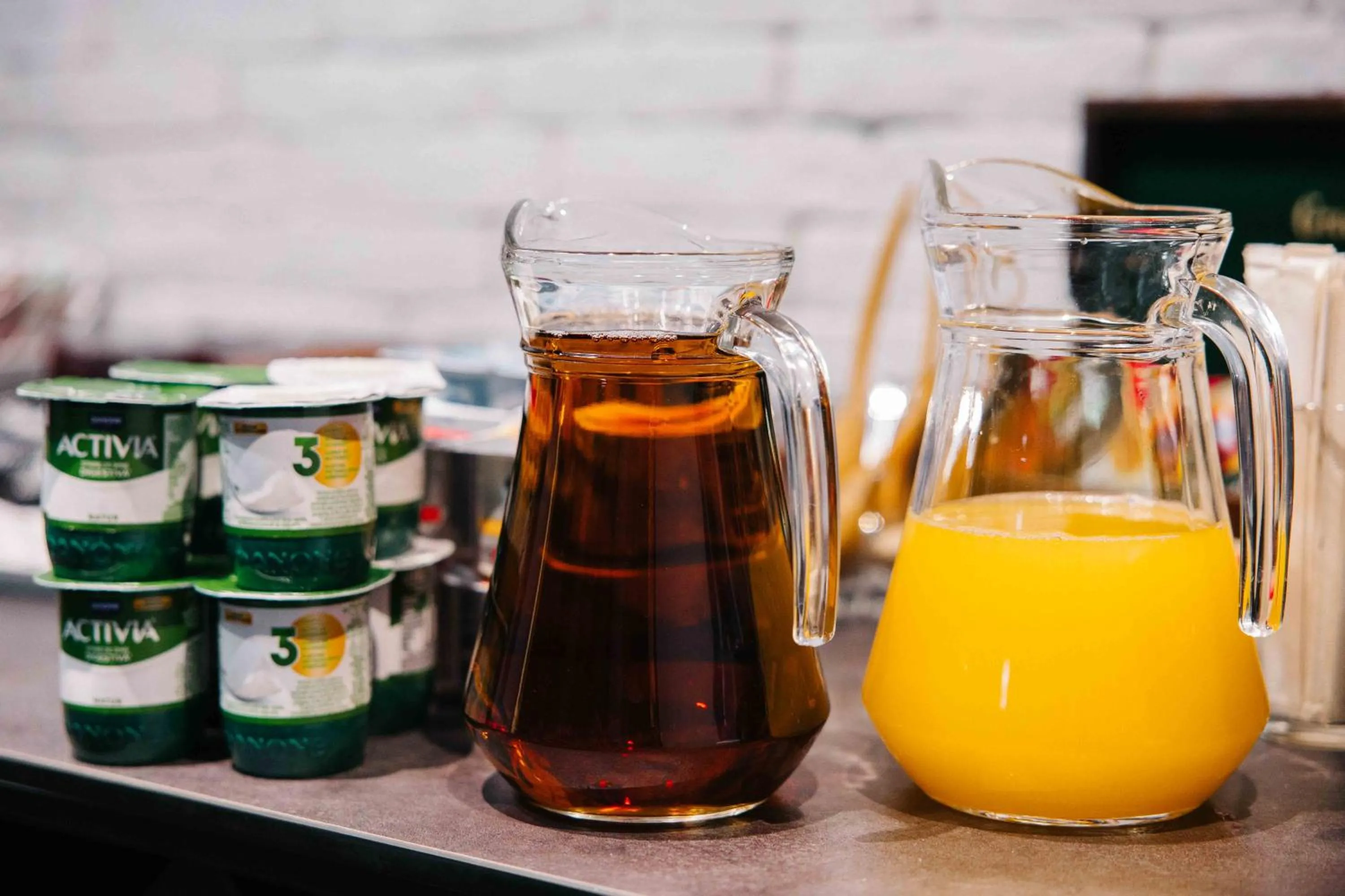 Breakfast in Flowers Hotel