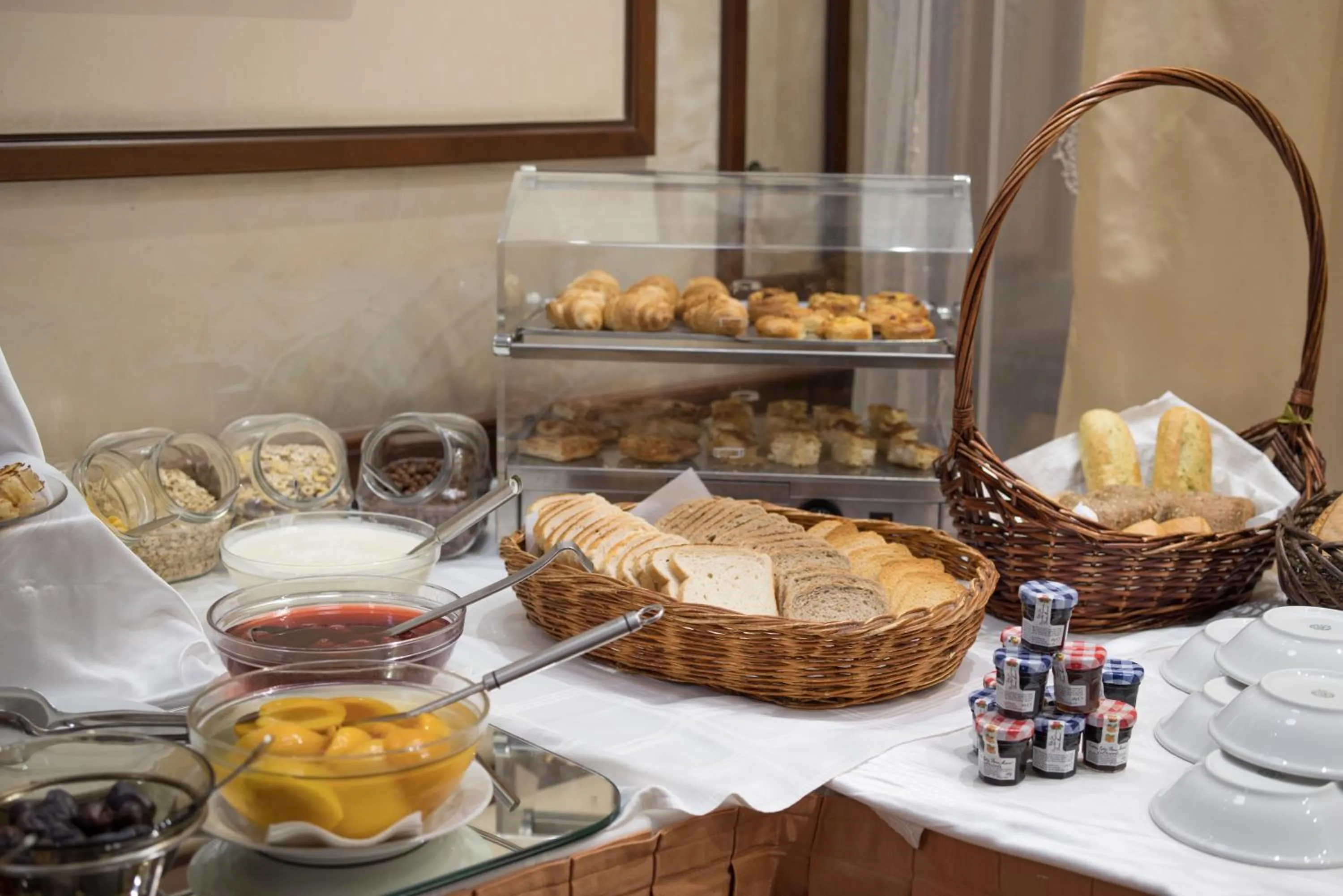 Buffet breakfast in Hotel Downtown