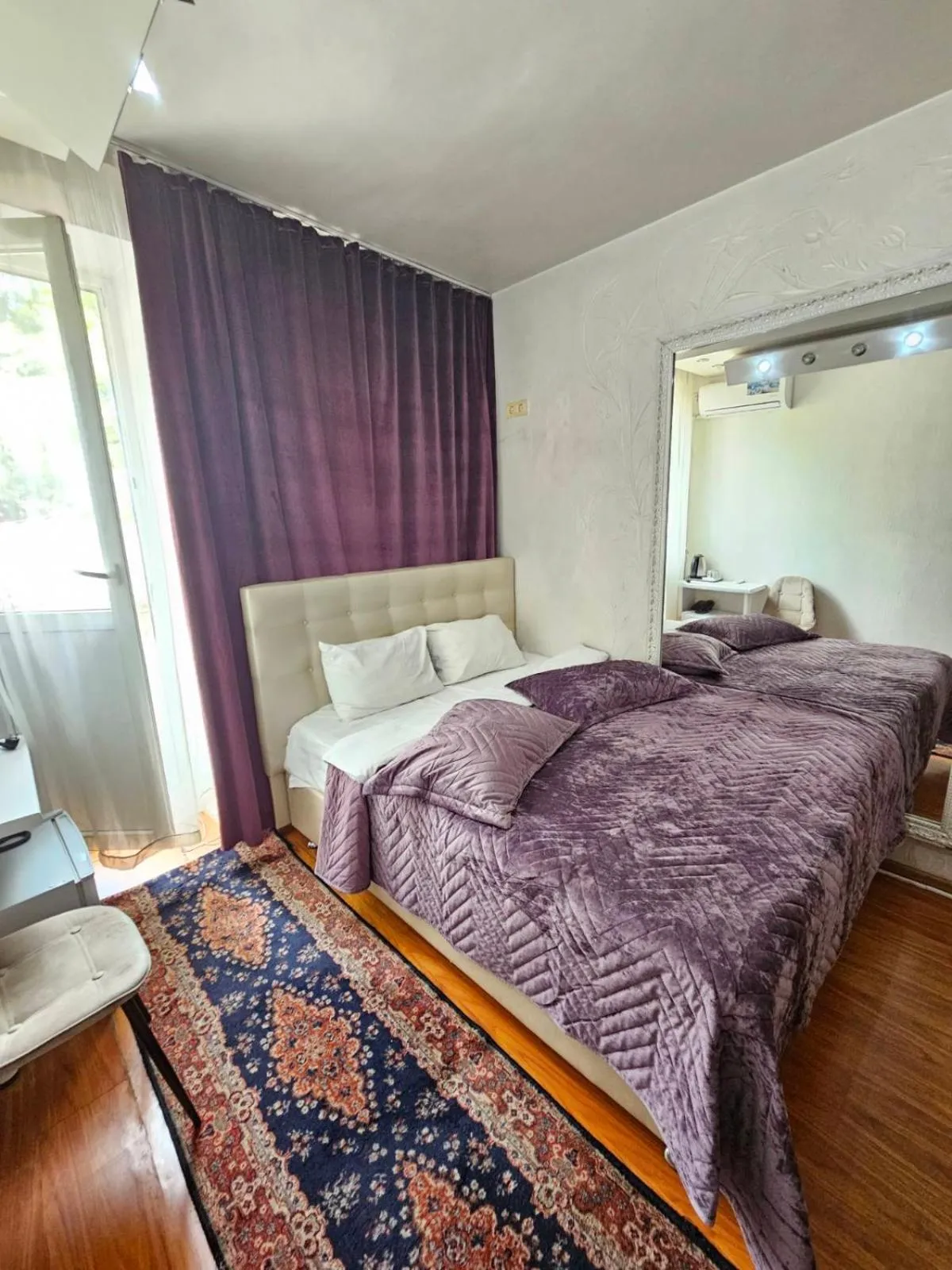 Bed in Bella Donna Hotel