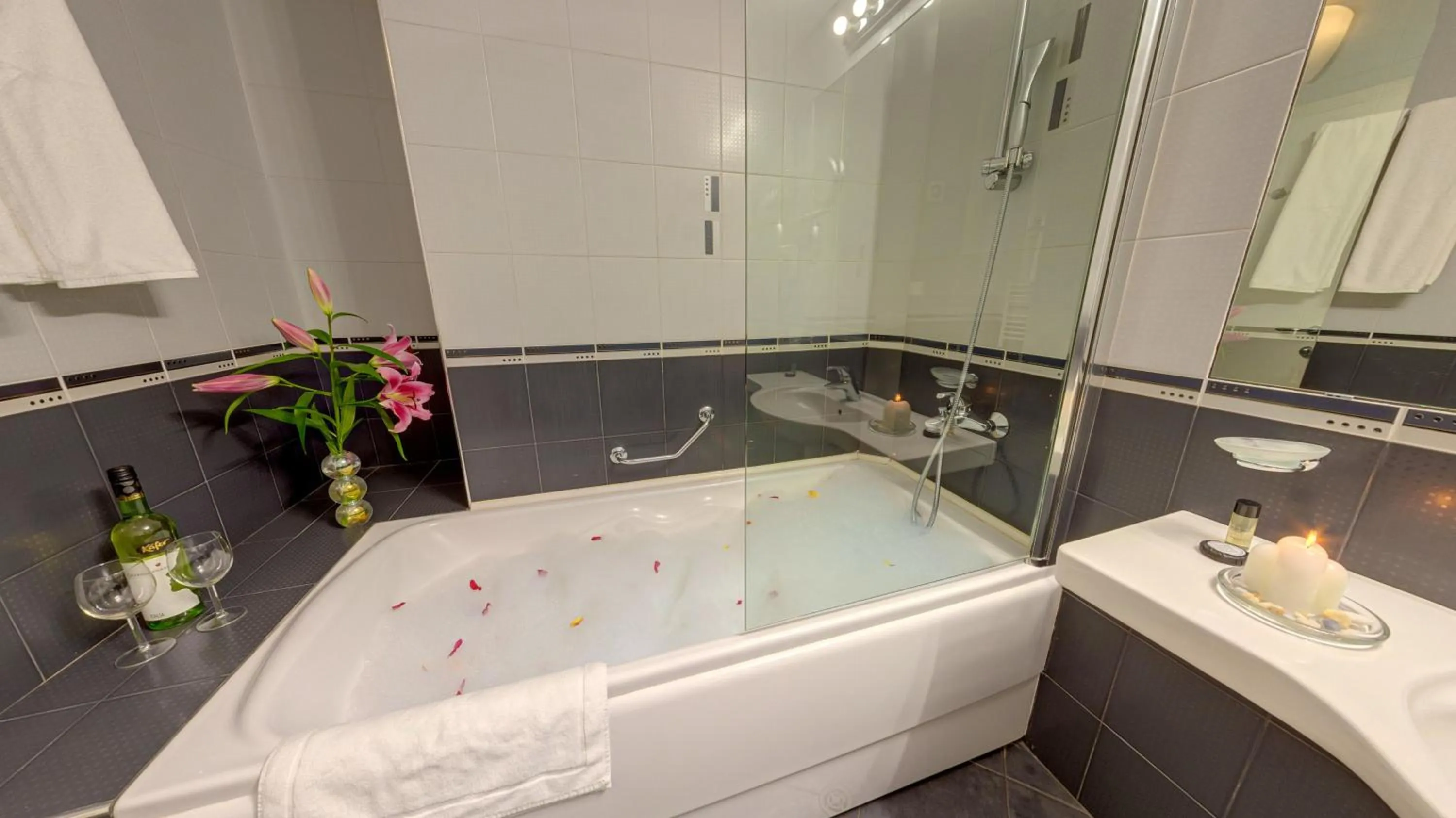 Bathroom in Europe Hotel