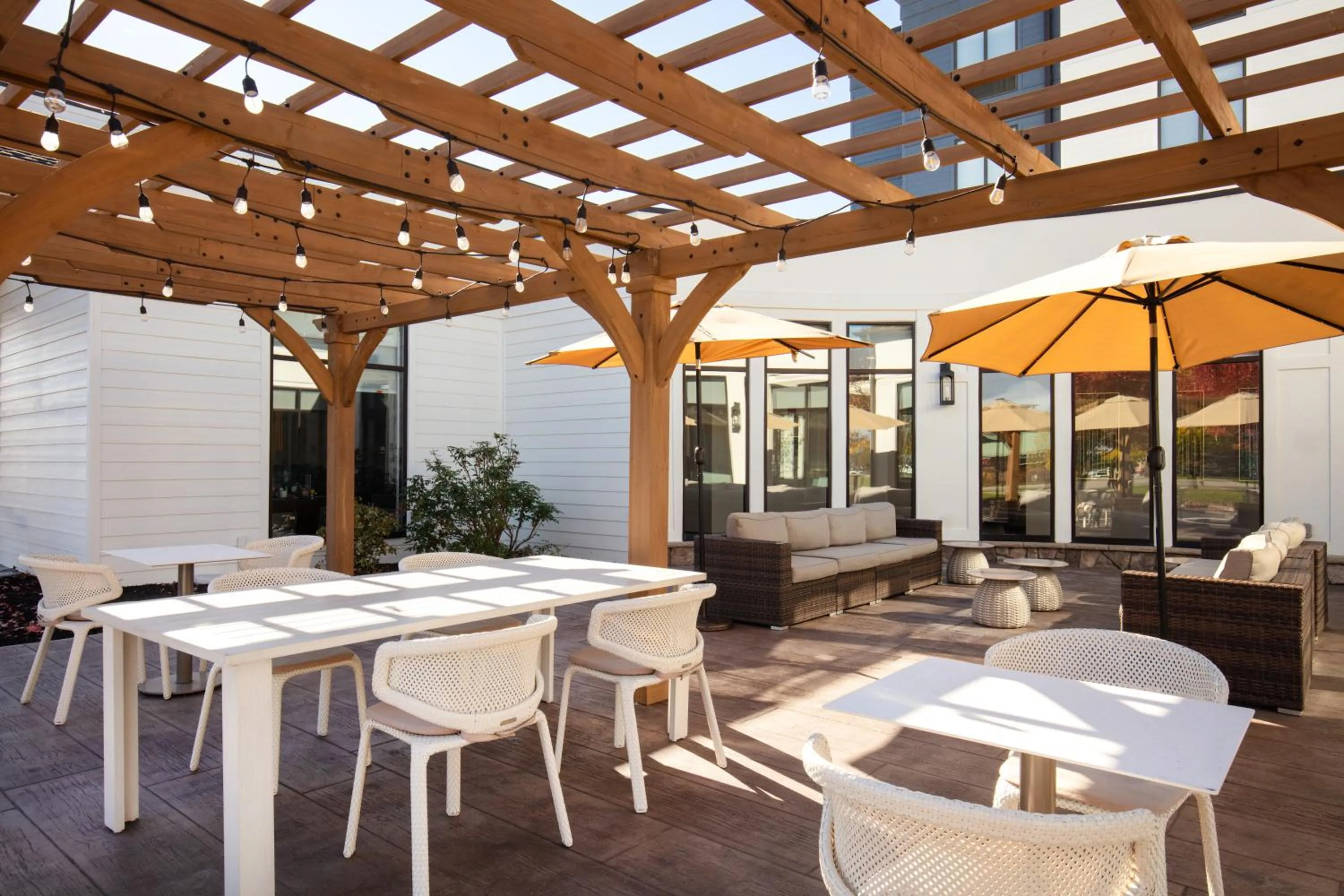 Seating area in Hilton Garden Inn Kalispell