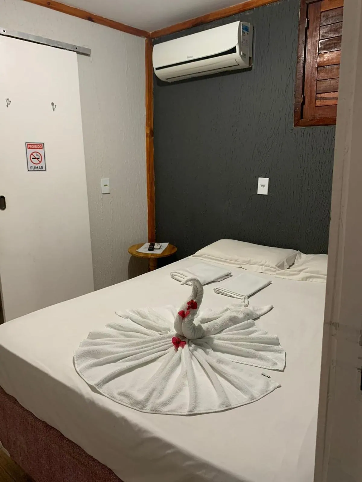 Bedroom, Bed in Pousada Nascer do Sol