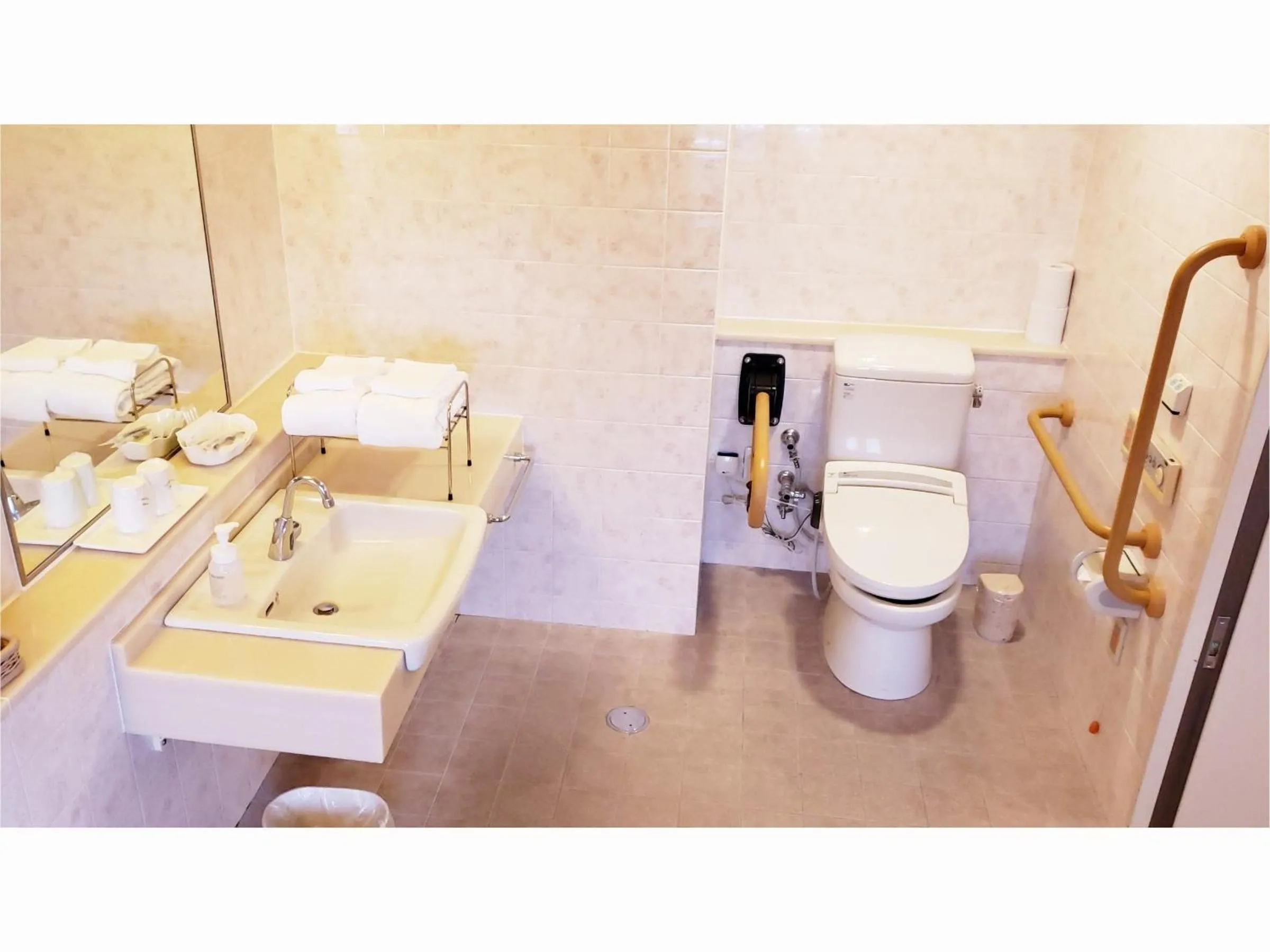 Bathroom in Hotel Mielparque Kumamoto