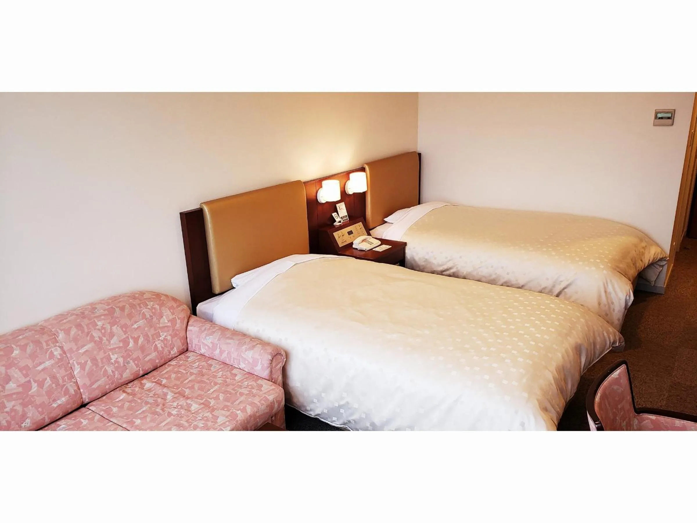 Bed in Hotel Mielparque Kumamoto