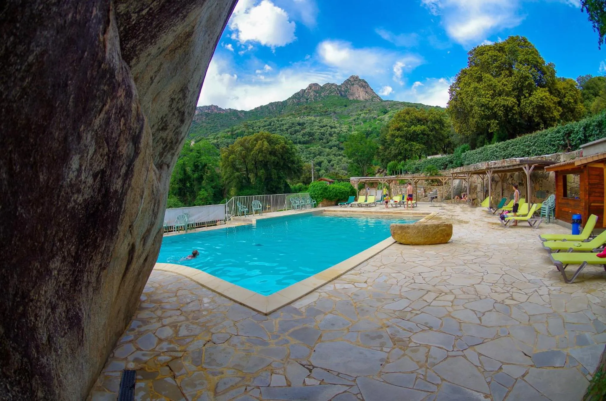 Pool view in Funtana a l'Ora