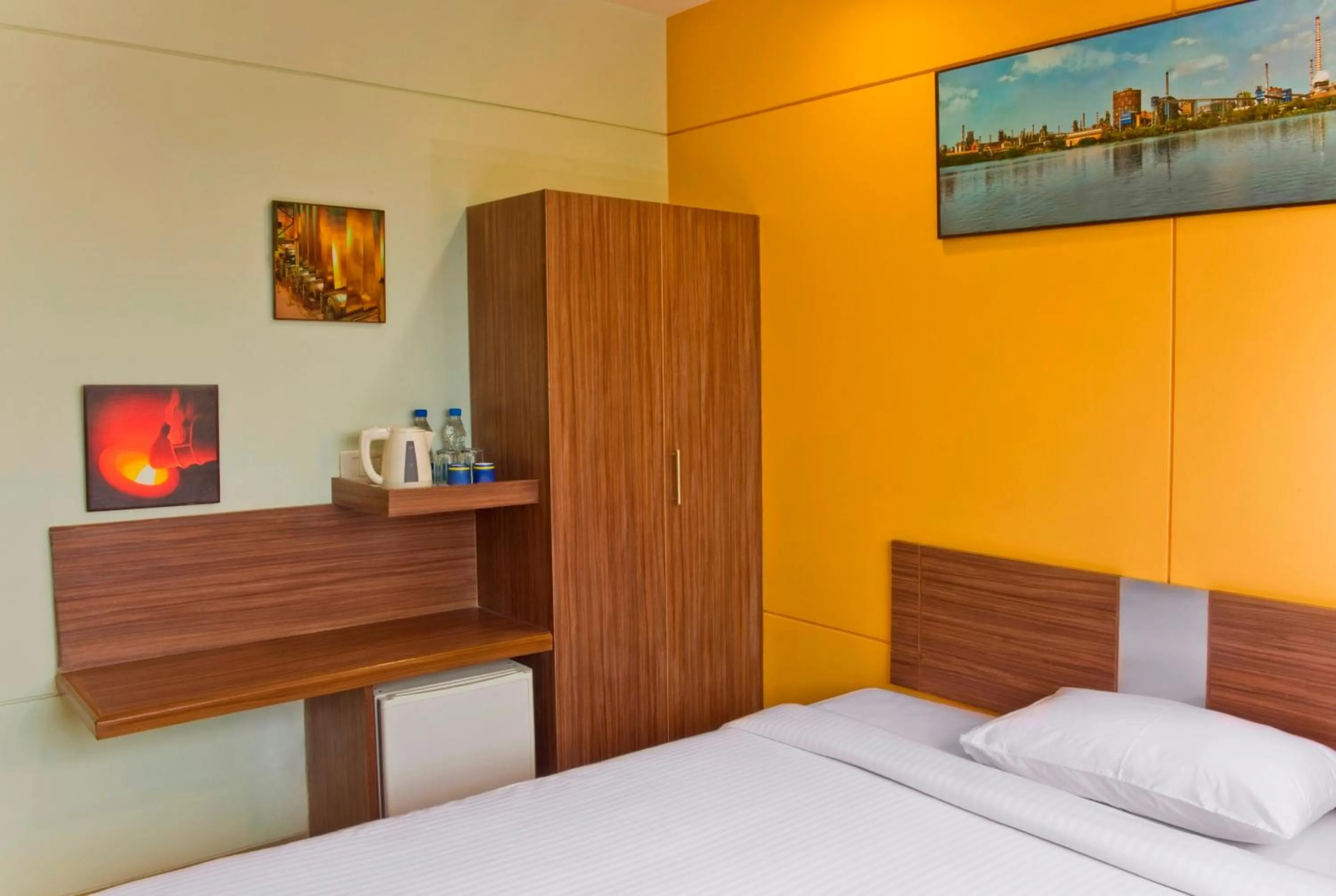 Bed in Ginger Jamshedpur