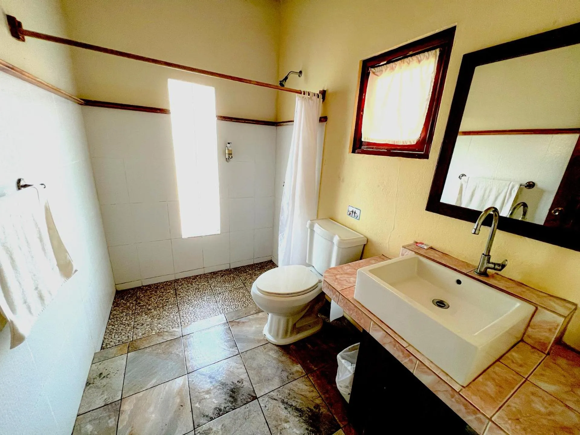 Bathroom in Hotel Punta Franca