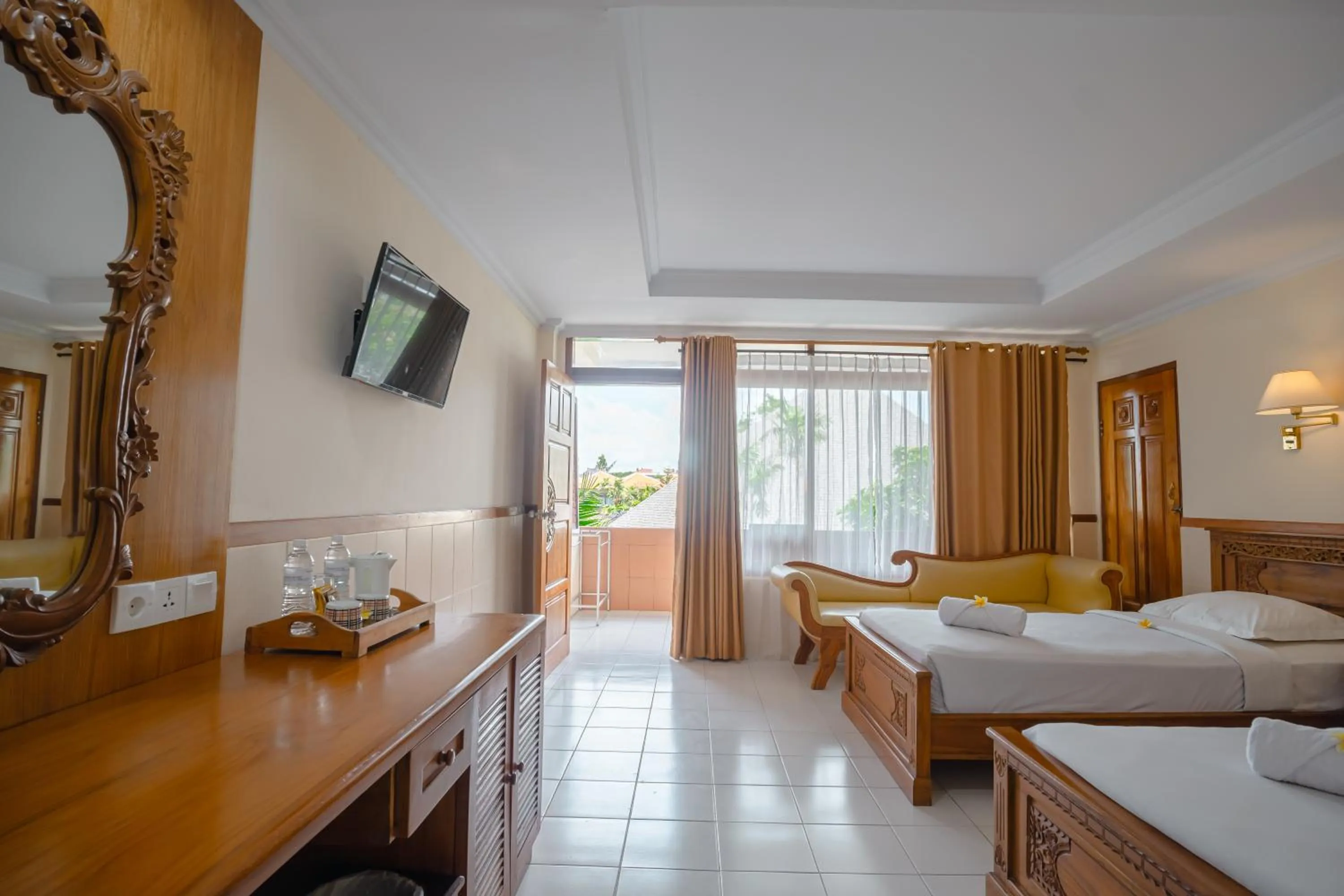 Bed in Palm Beach Hotel Bali