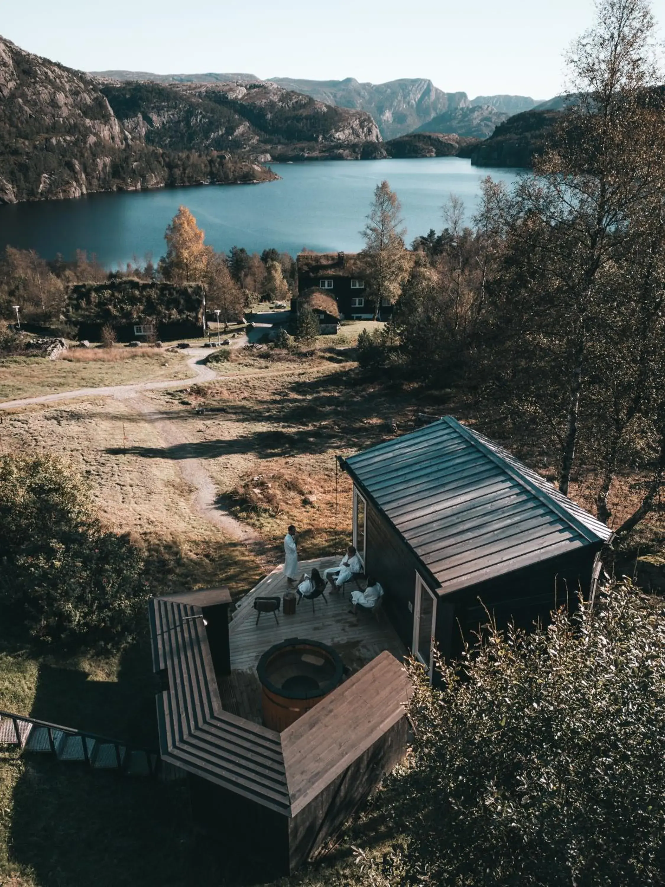 Economy Quadruple Room with Shared Bathroom Preikestolhytta in Preikestolen Hotel & BaseCamp Economy Quadruple Room with Shared Bathroom Preikestolhytta in Preikestolen Hotel & BaseCamp