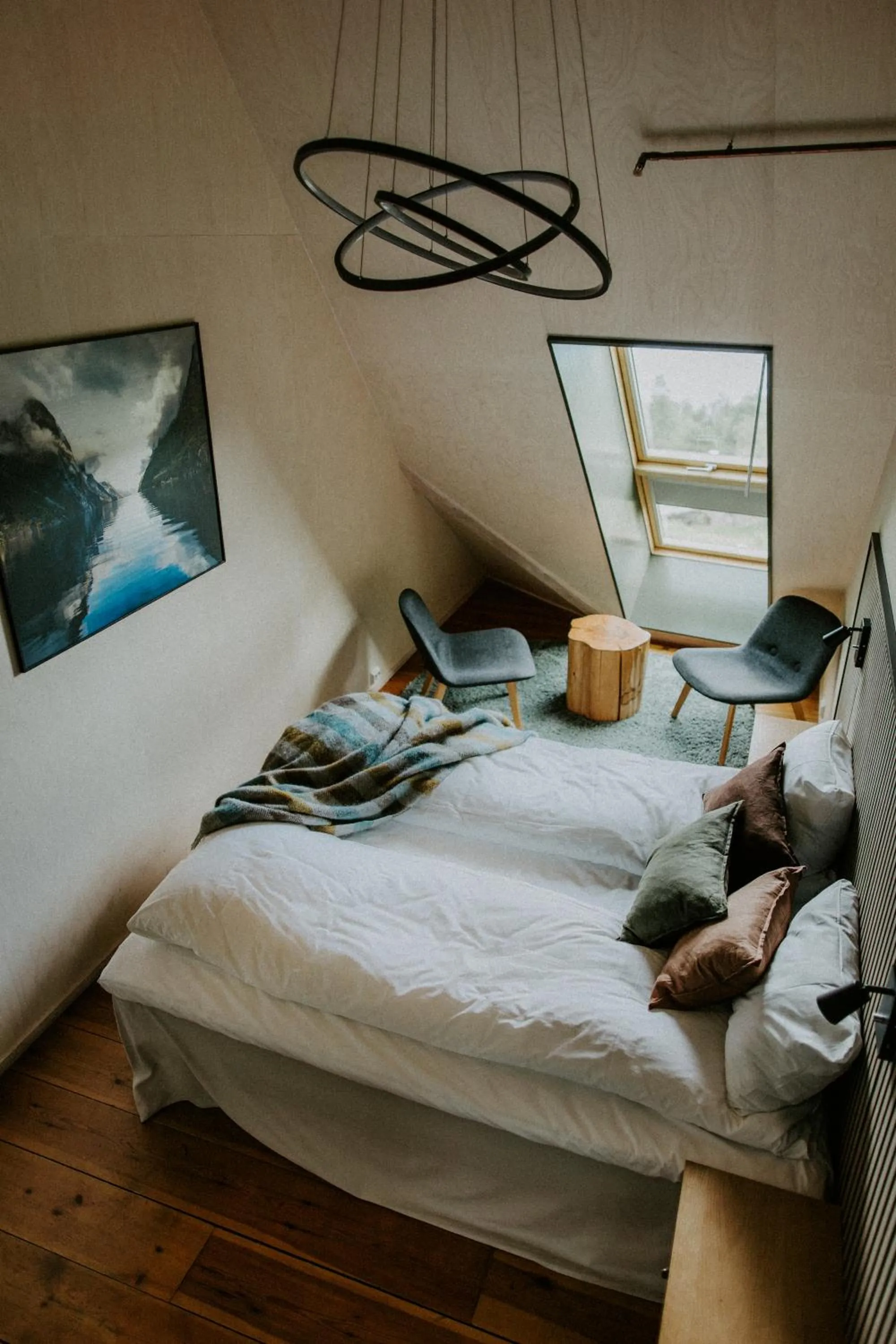 Property building, Bed in Preikestolen Hotel & BaseCamp