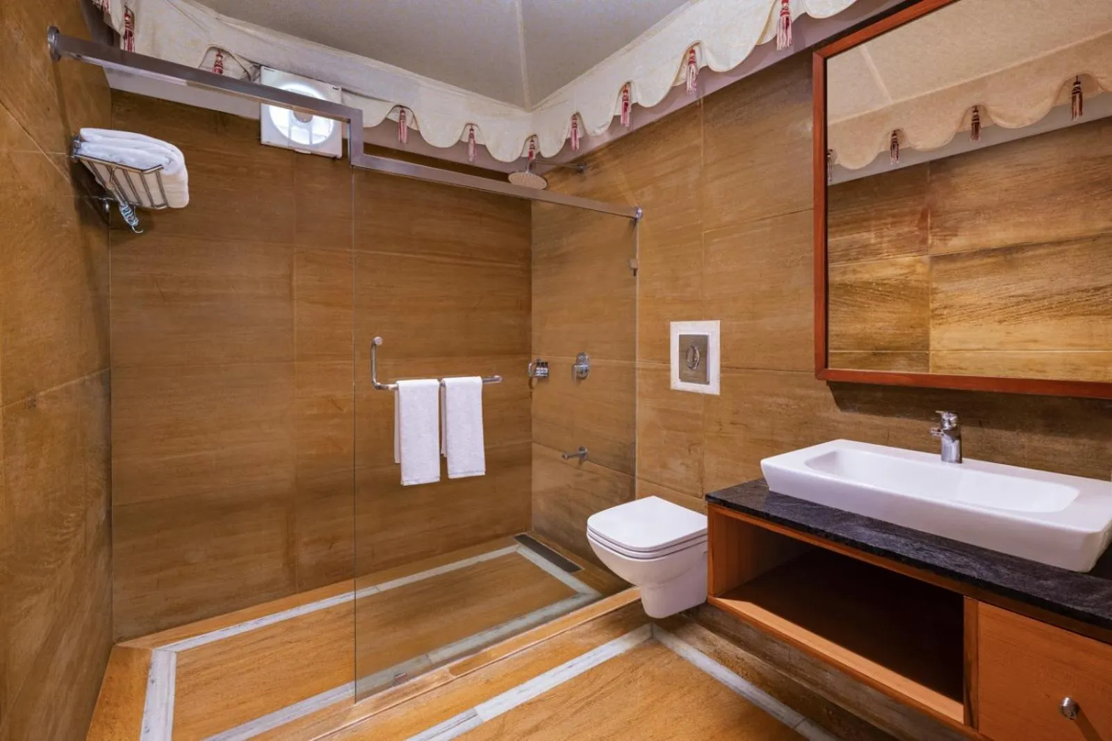 Bathroom in Ananta Spa & Resort, Pushkar