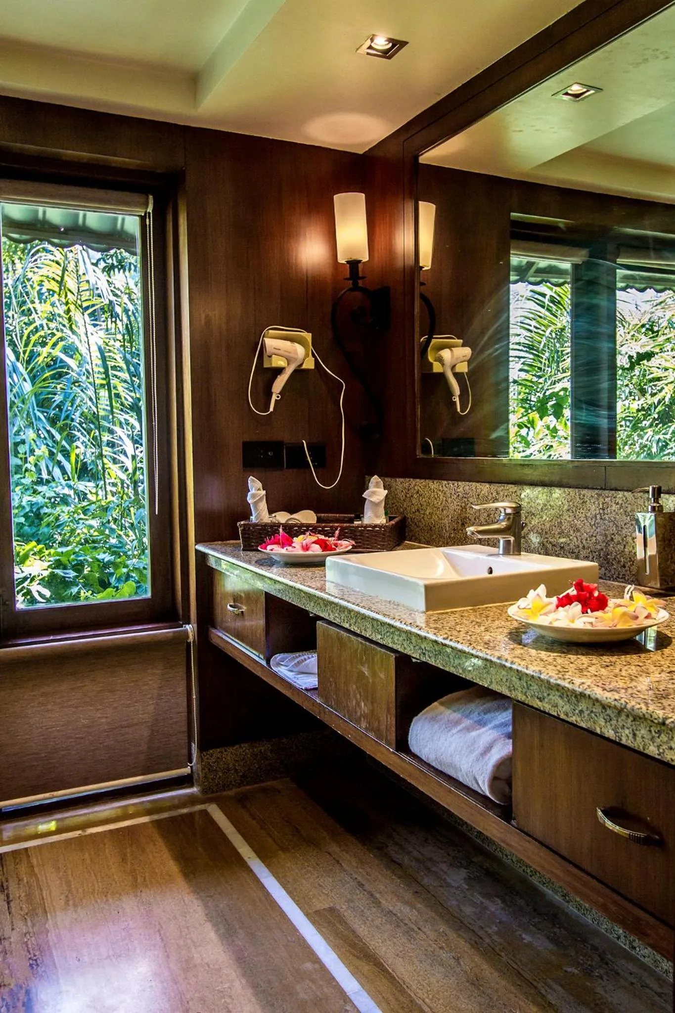 Bathroom in Ananta Spa & Resort, Pushkar
