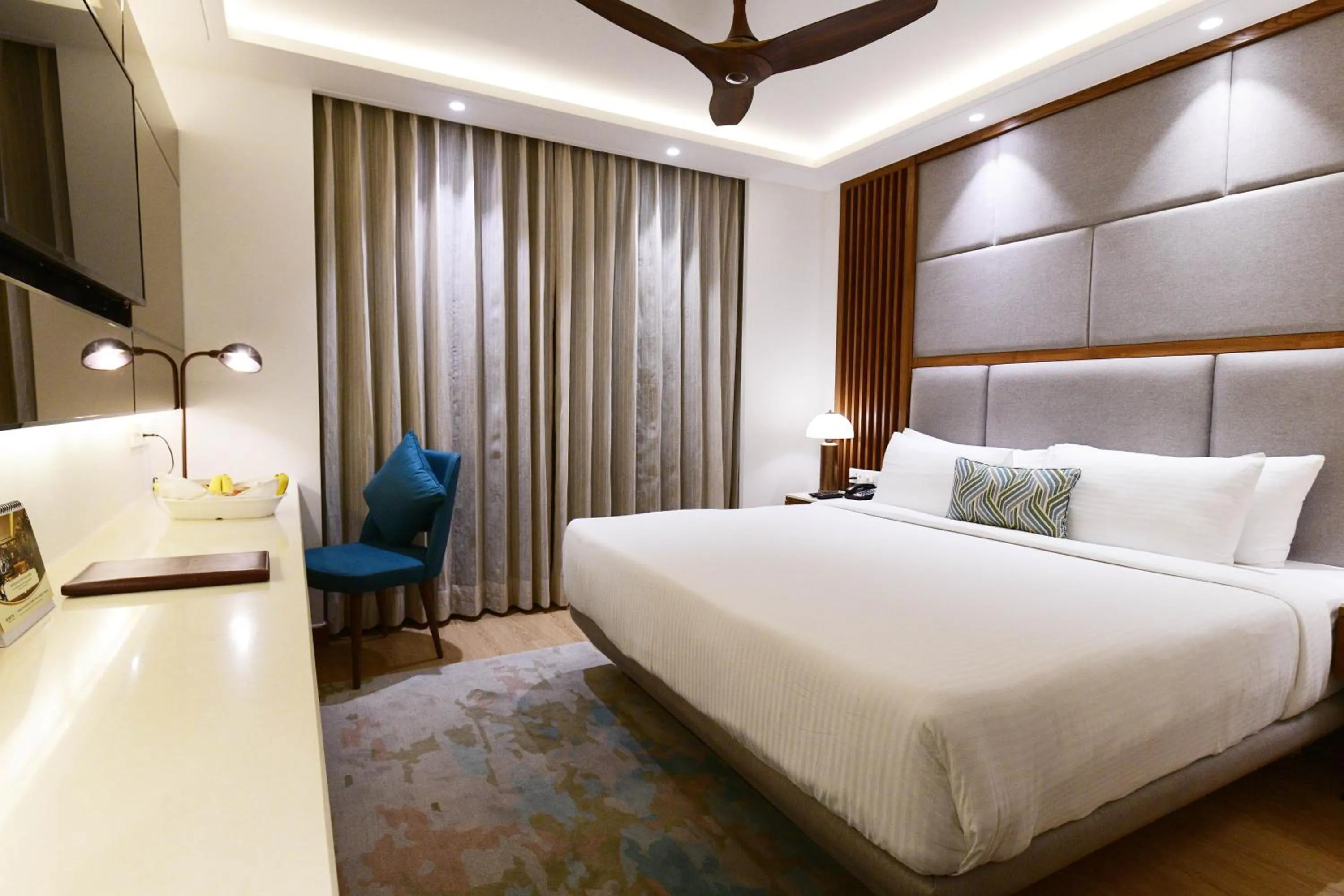 View (from property/room), Bed in Ananta Spa & Resort, Pushkar