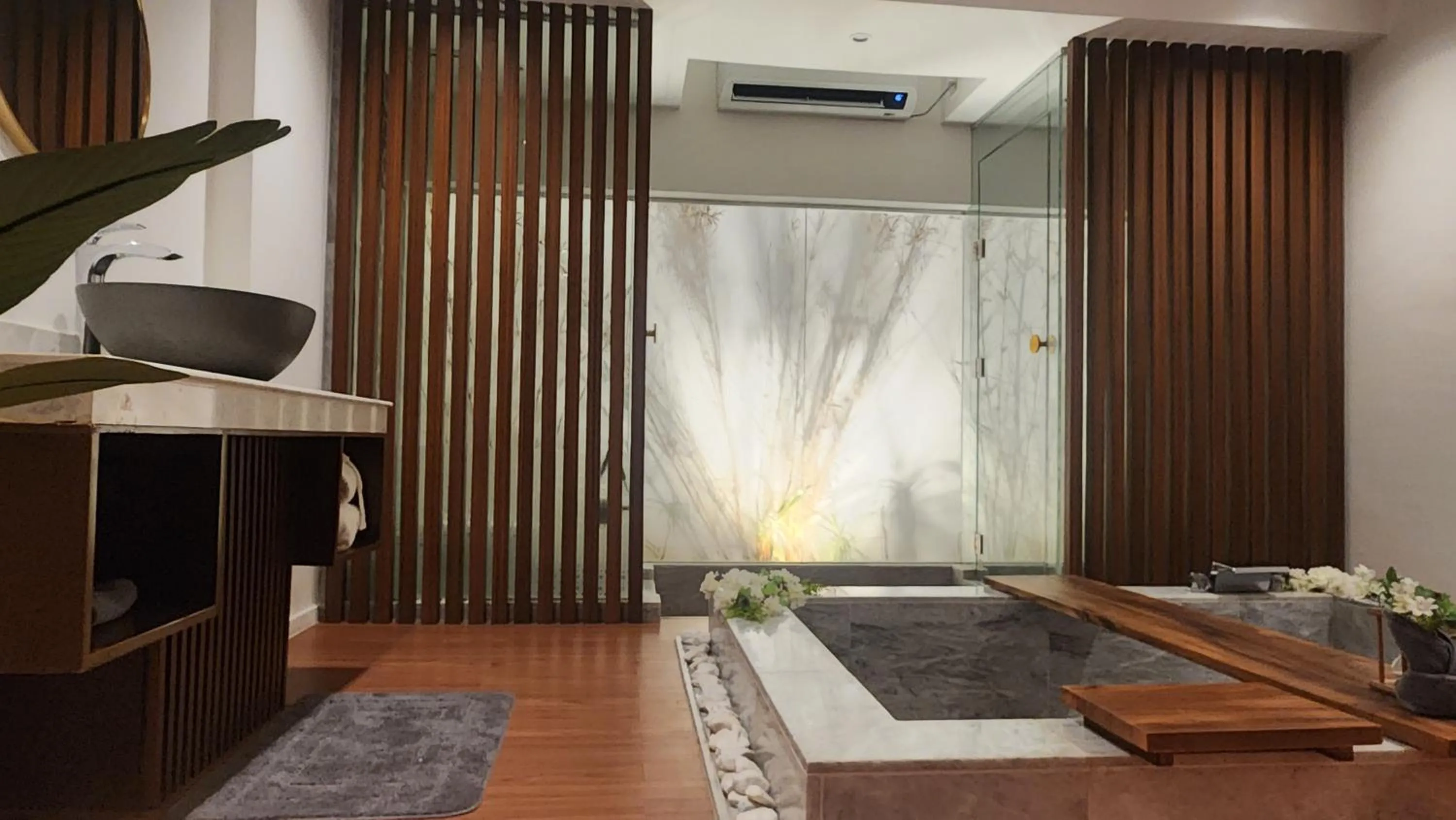 Hot Tub in Boracay Ocean Club Beach Resort