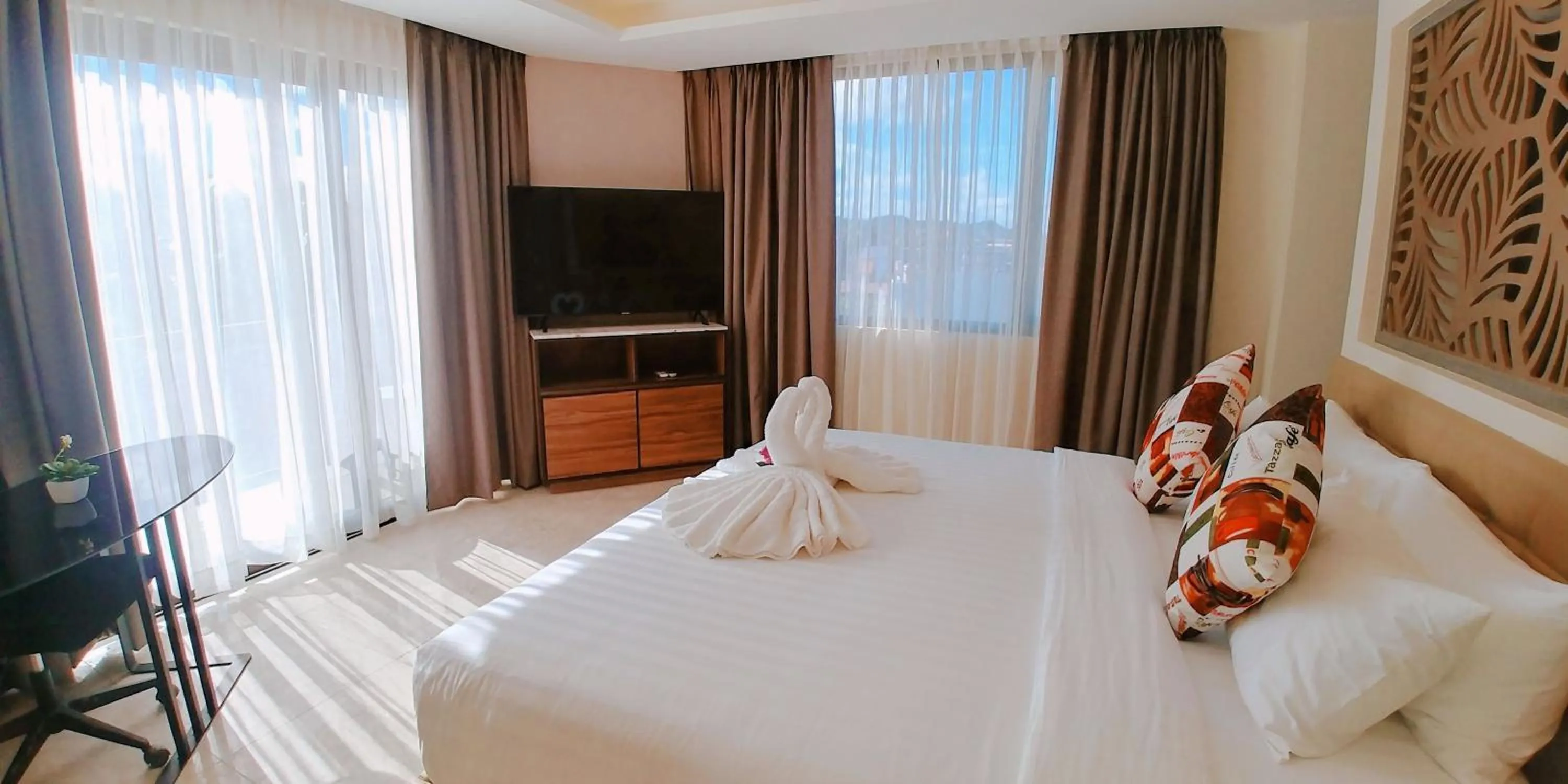 Bed in Boracay Ocean Club Beach Resort