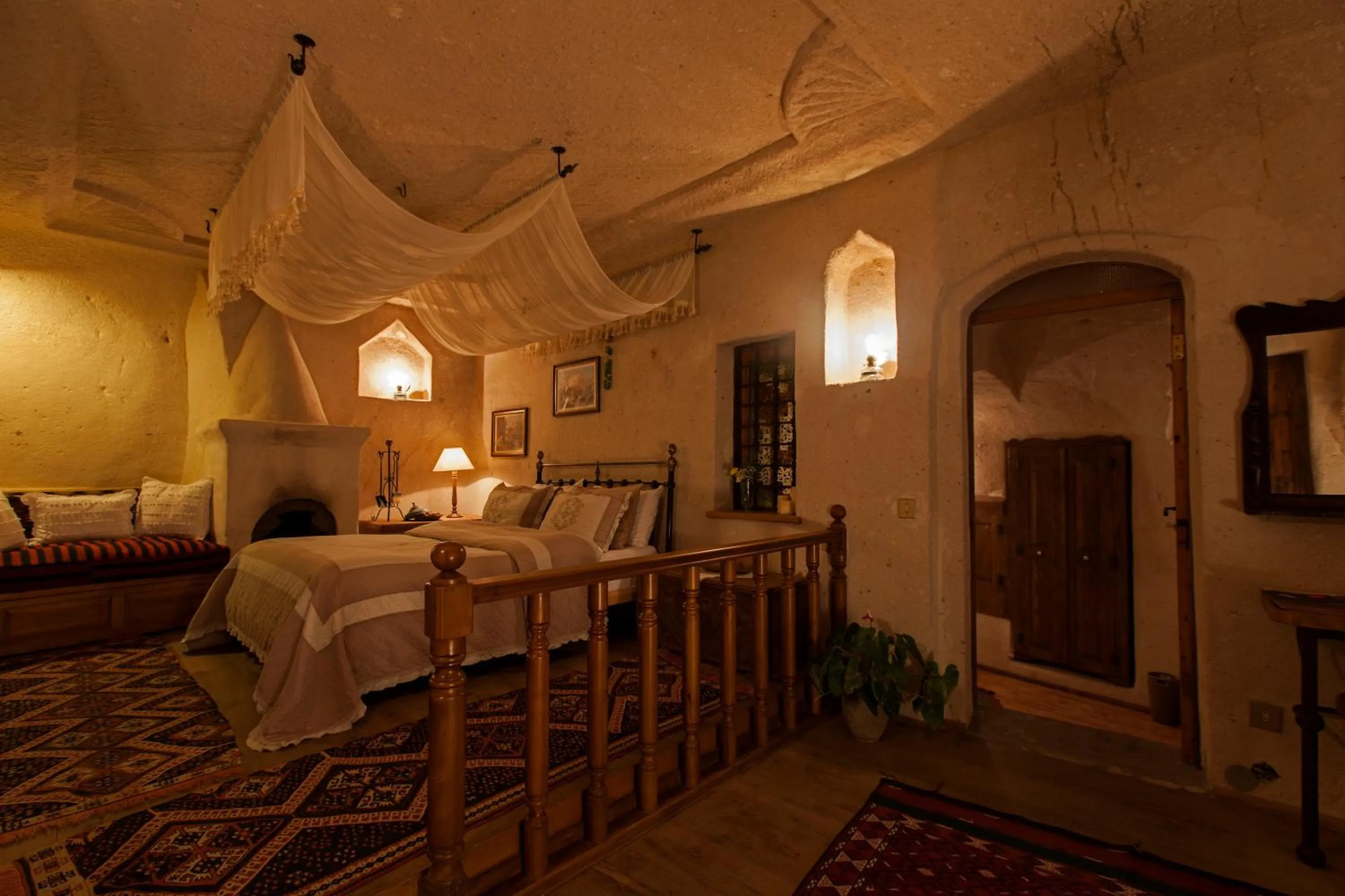 Bedroom, Bed in Kale Konak Cappadocia