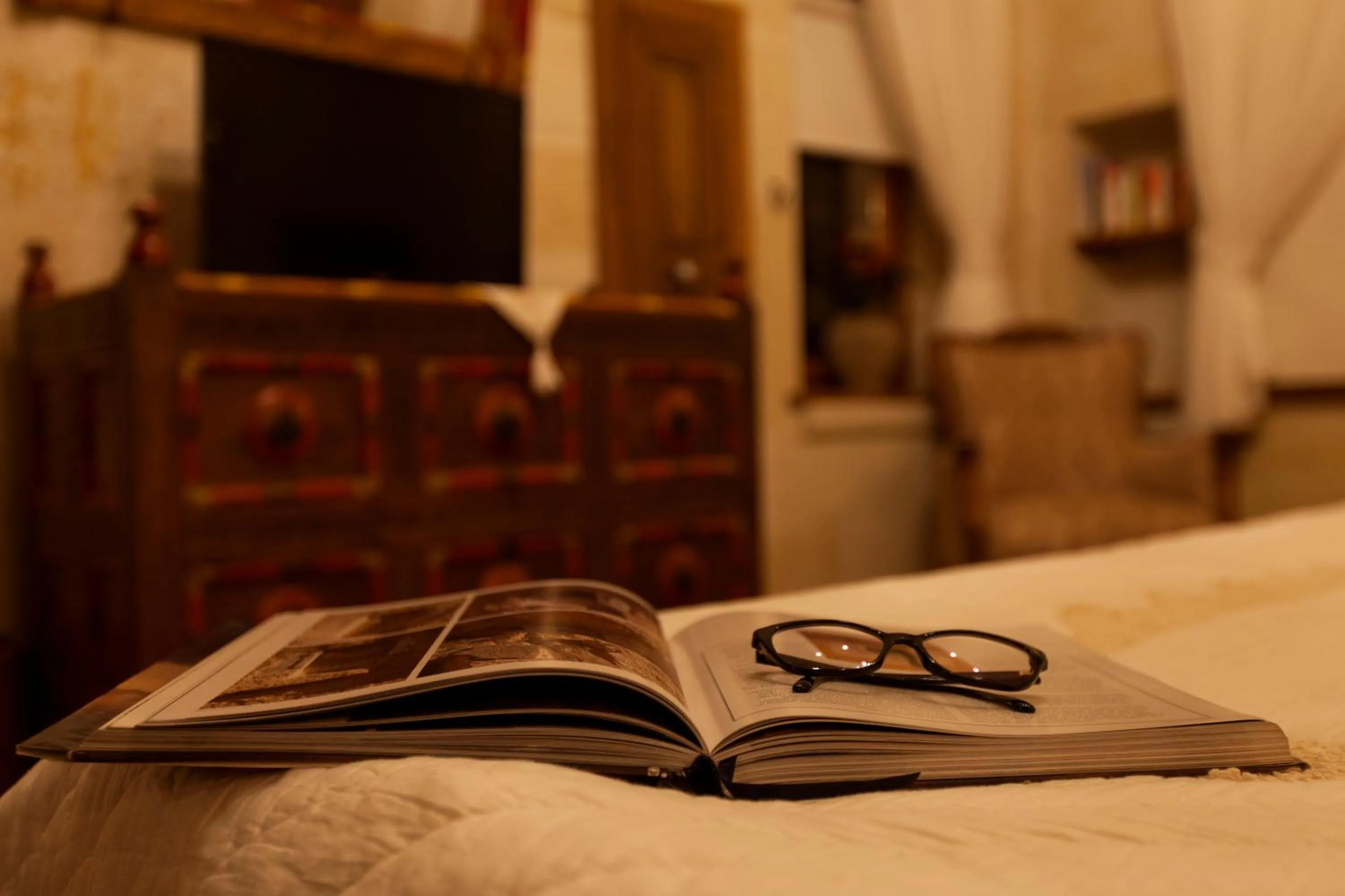 Decorative detail, Bed in Kale Konak Cappadocia