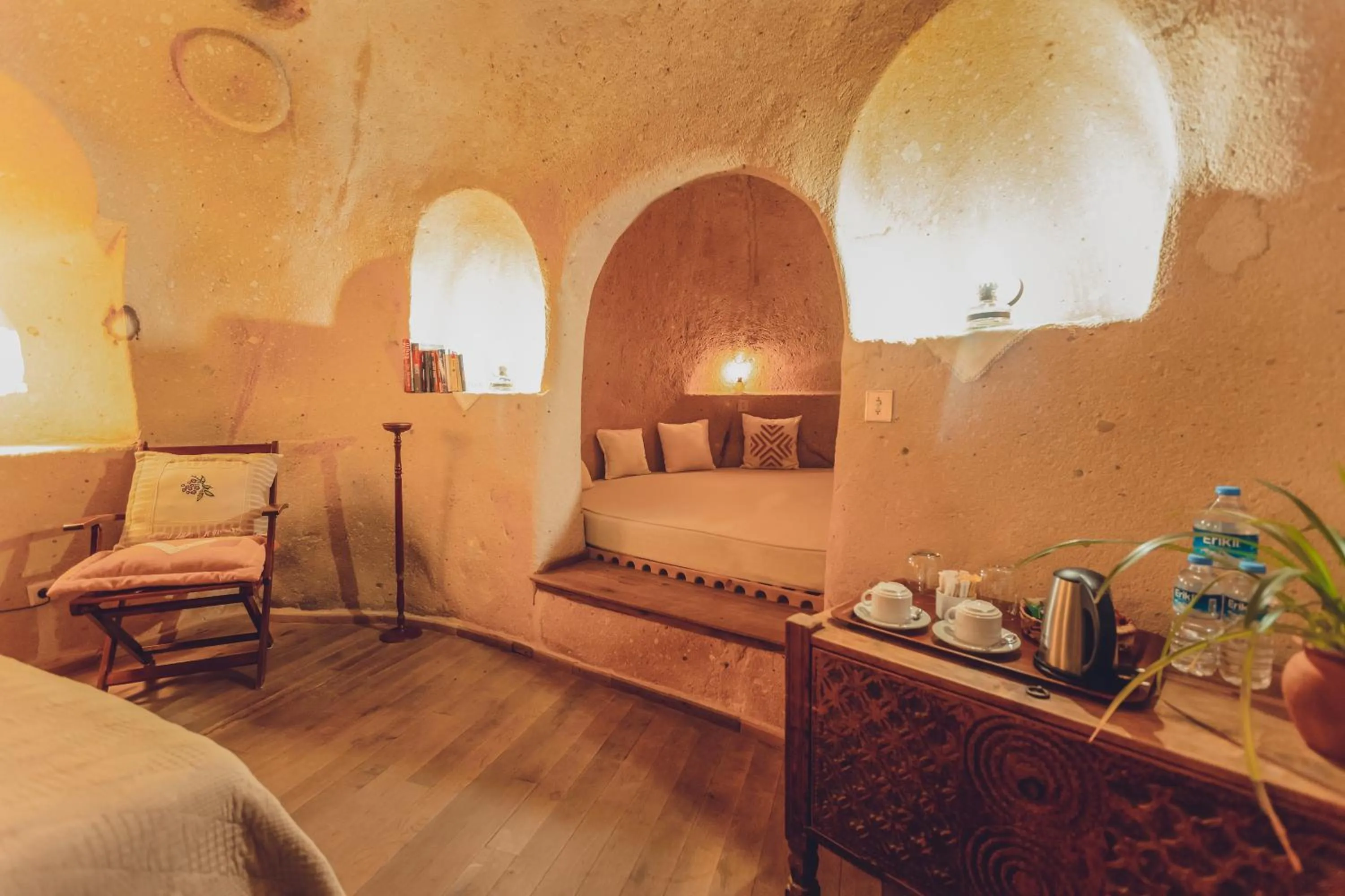 Photo of the whole room, Bed in Kale Konak Cappadocia