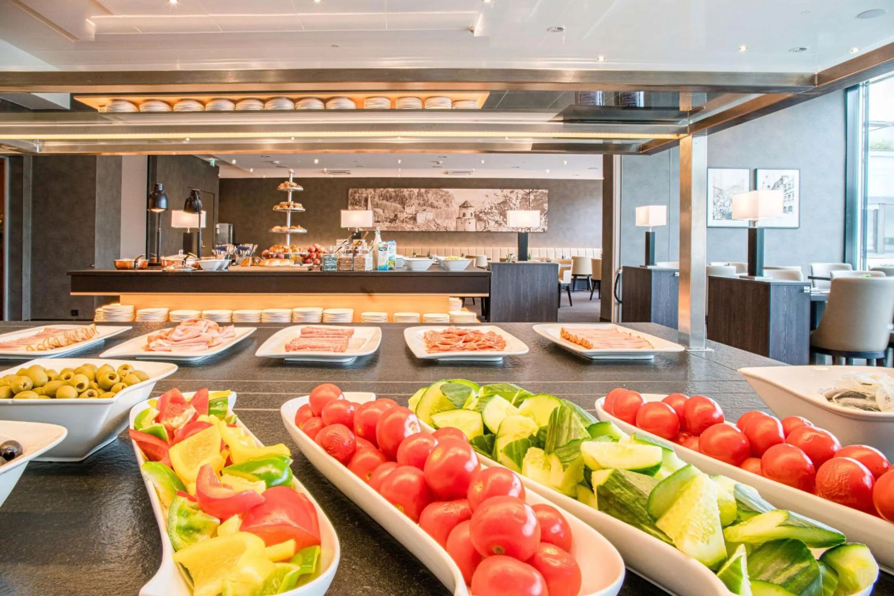 Breakfast in Best Western Premier Central Hotel Leonhard