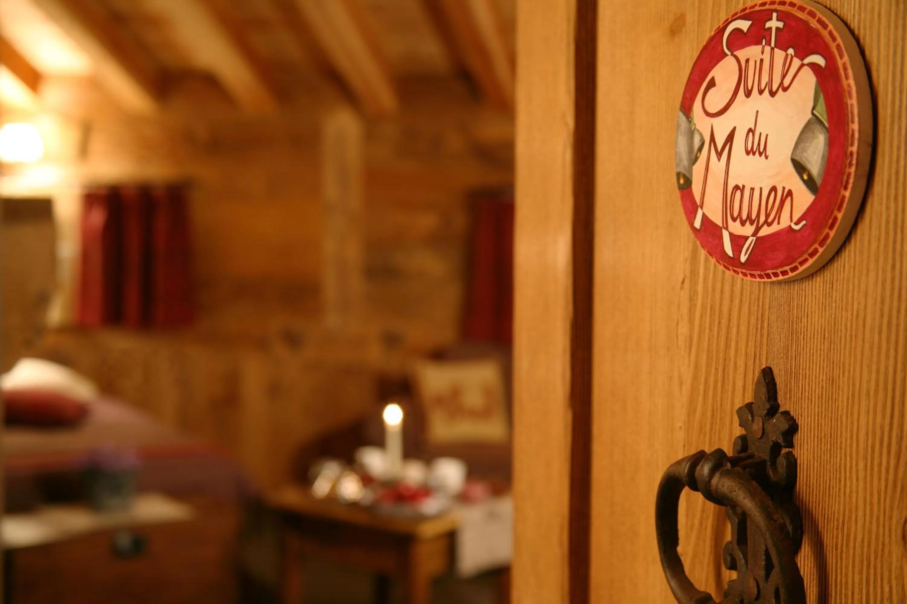 Decorative detail, Bed in Hotel Letterario Locanda Collomb