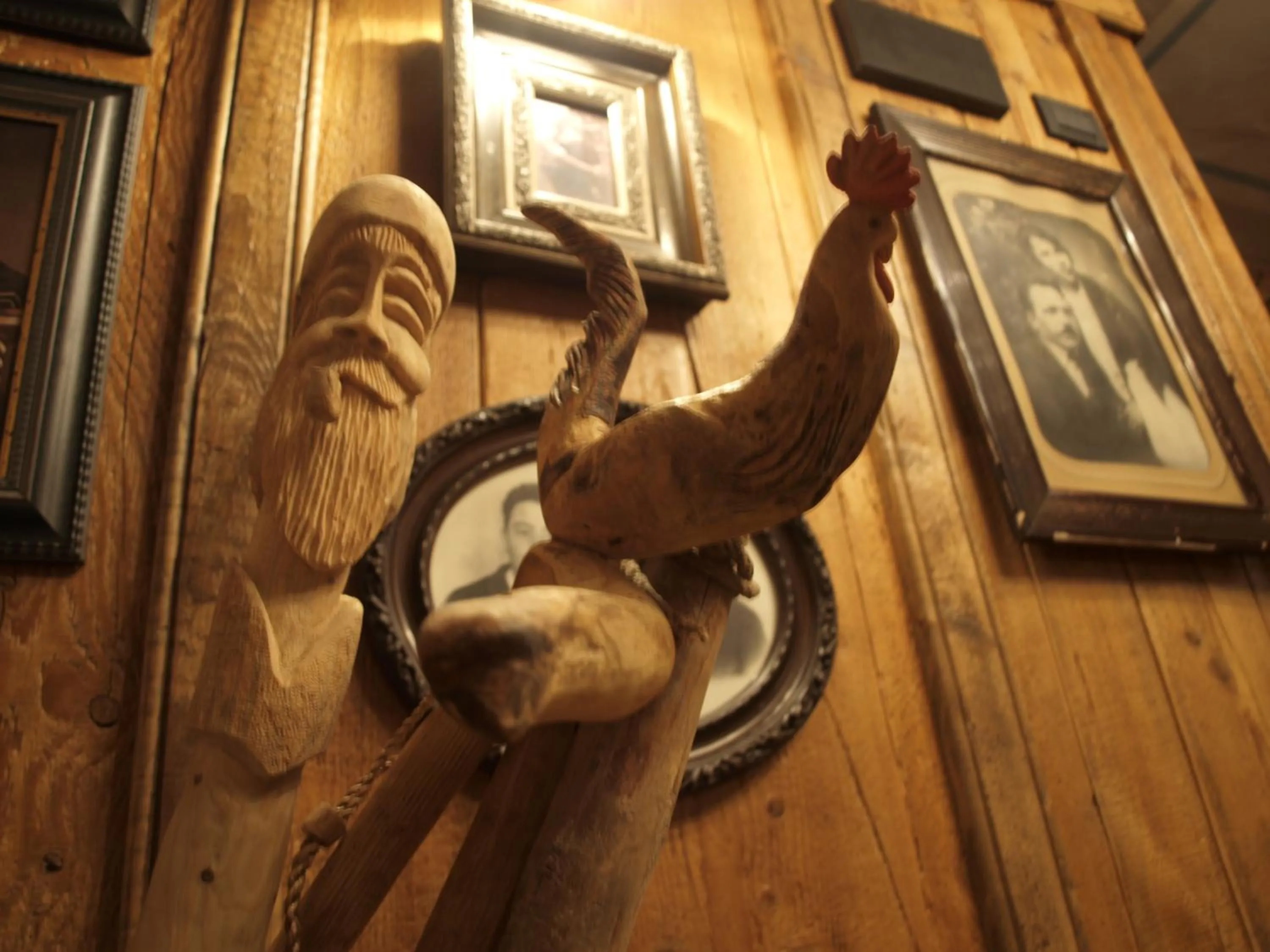 Decorative detail in Hotel Letterario Locanda Collomb