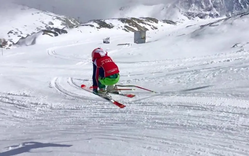 Skiing in Hotel Letterario Locanda Collomb