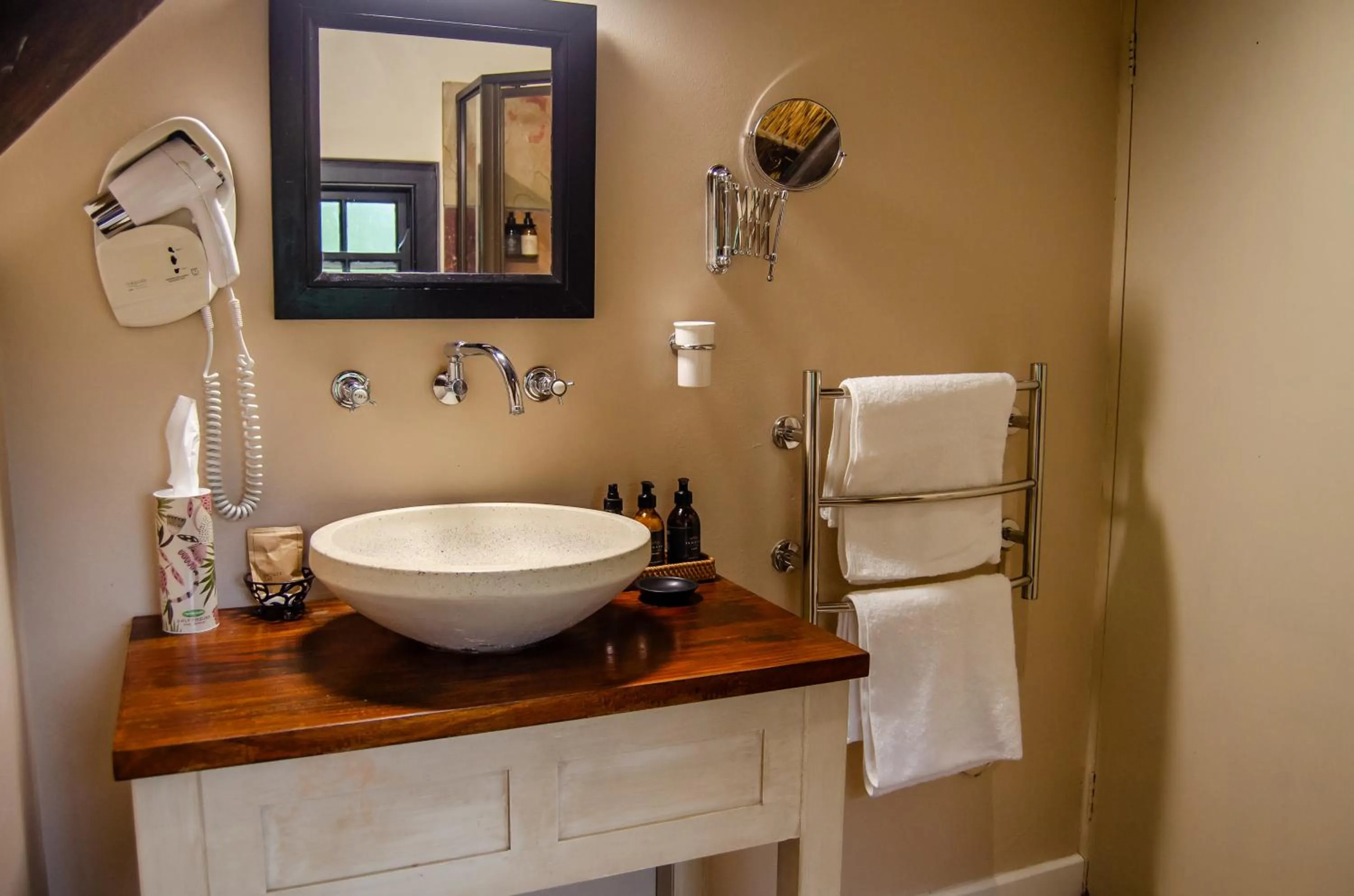 Bathroom in Ikhaya Safari Lodge
