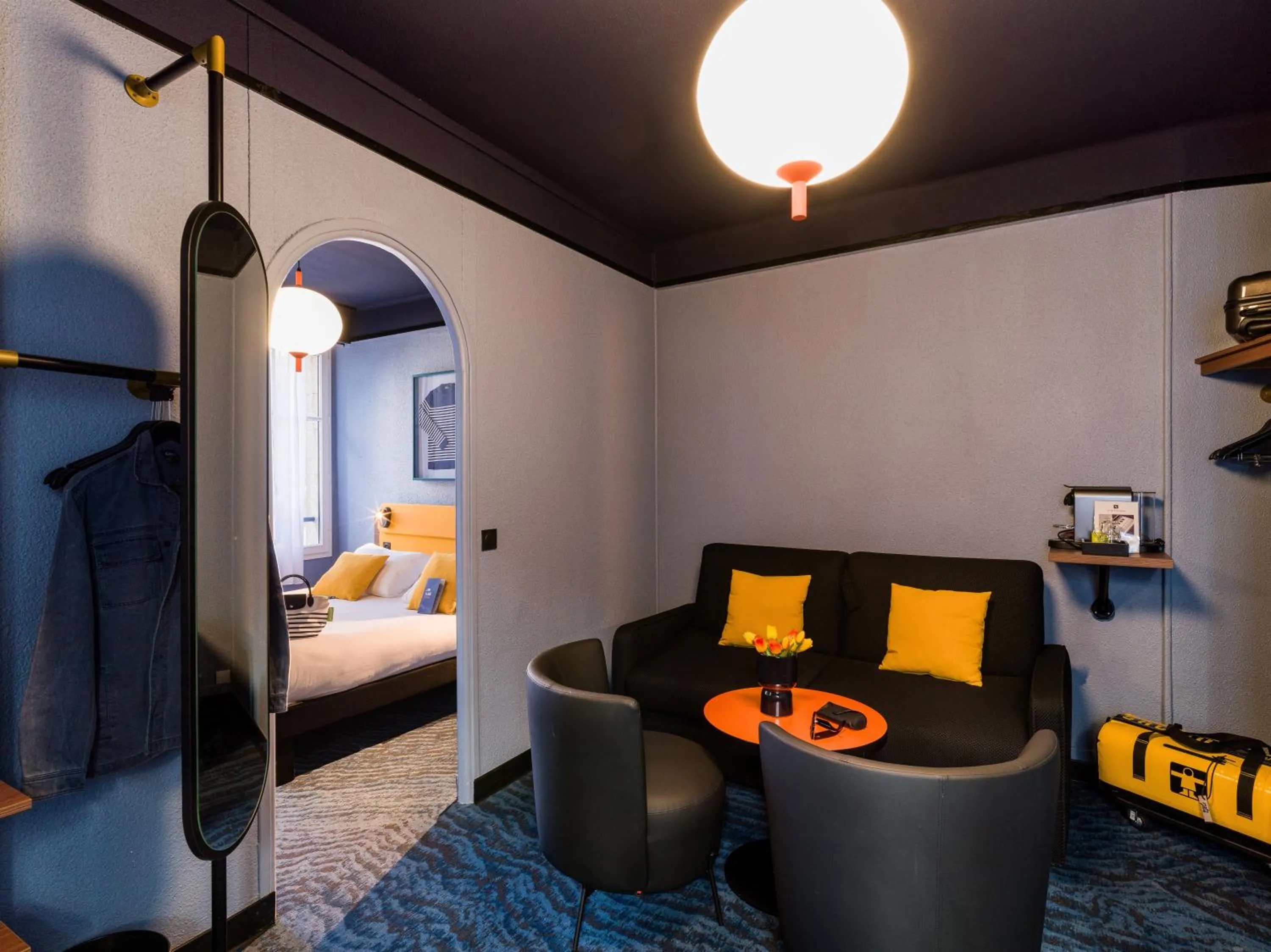 Photo of the whole room, Bed in ibis Styles Saint Malo Centre Historique