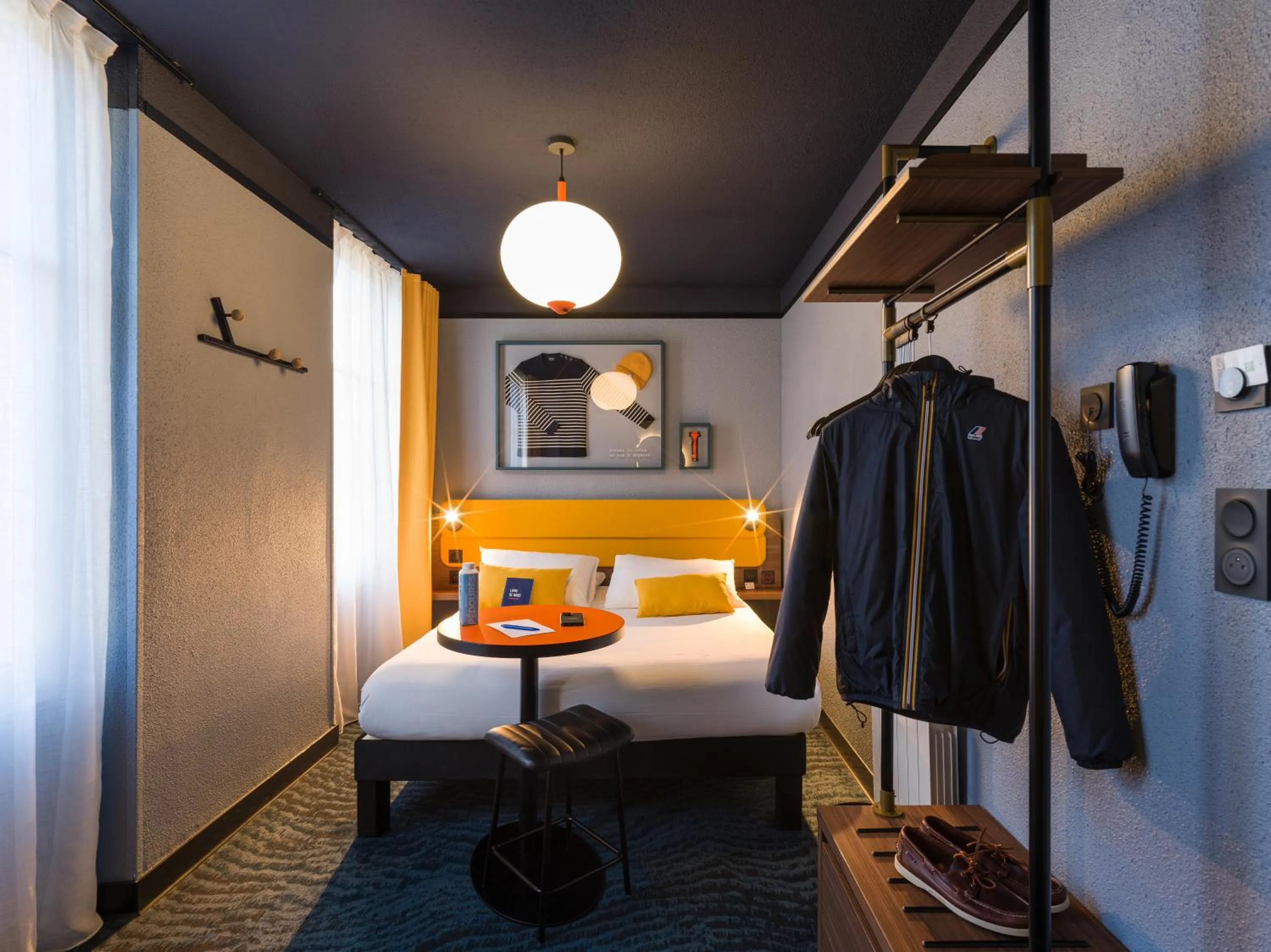 Bed in ibis Styles Saint Malo Centre Historique