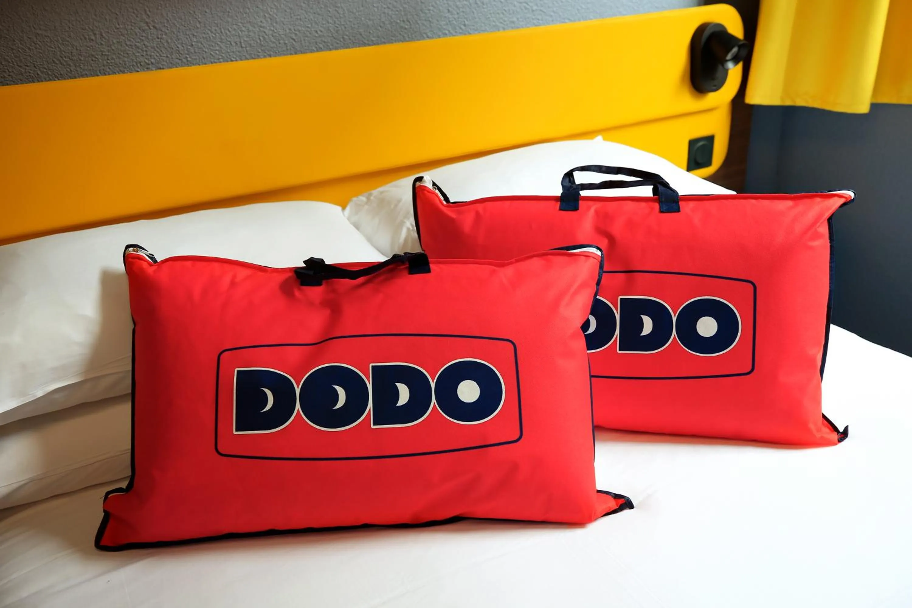 Bed in ibis Styles Saint Malo Centre Historique