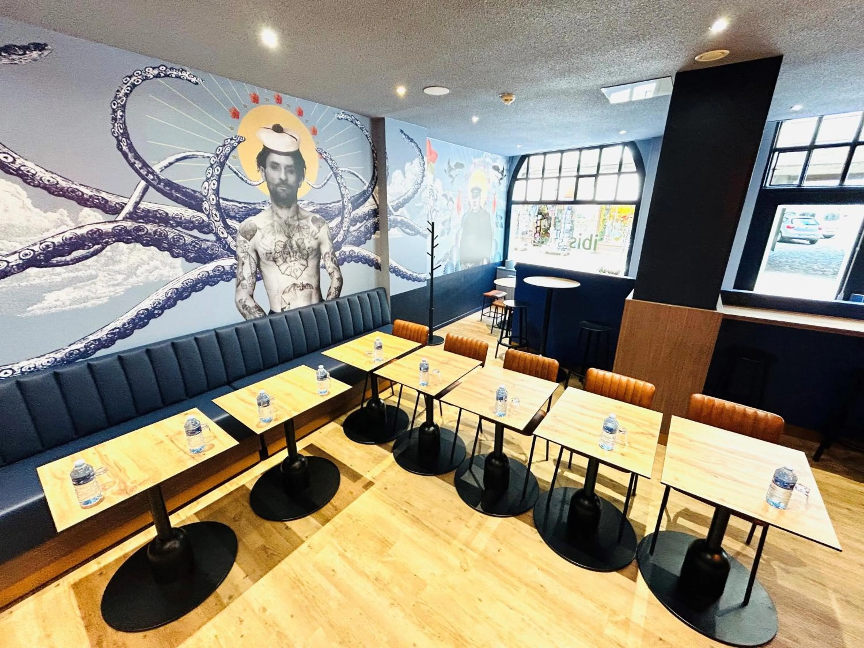 Meeting/conference room in ibis Styles Saint Malo Centre Historique