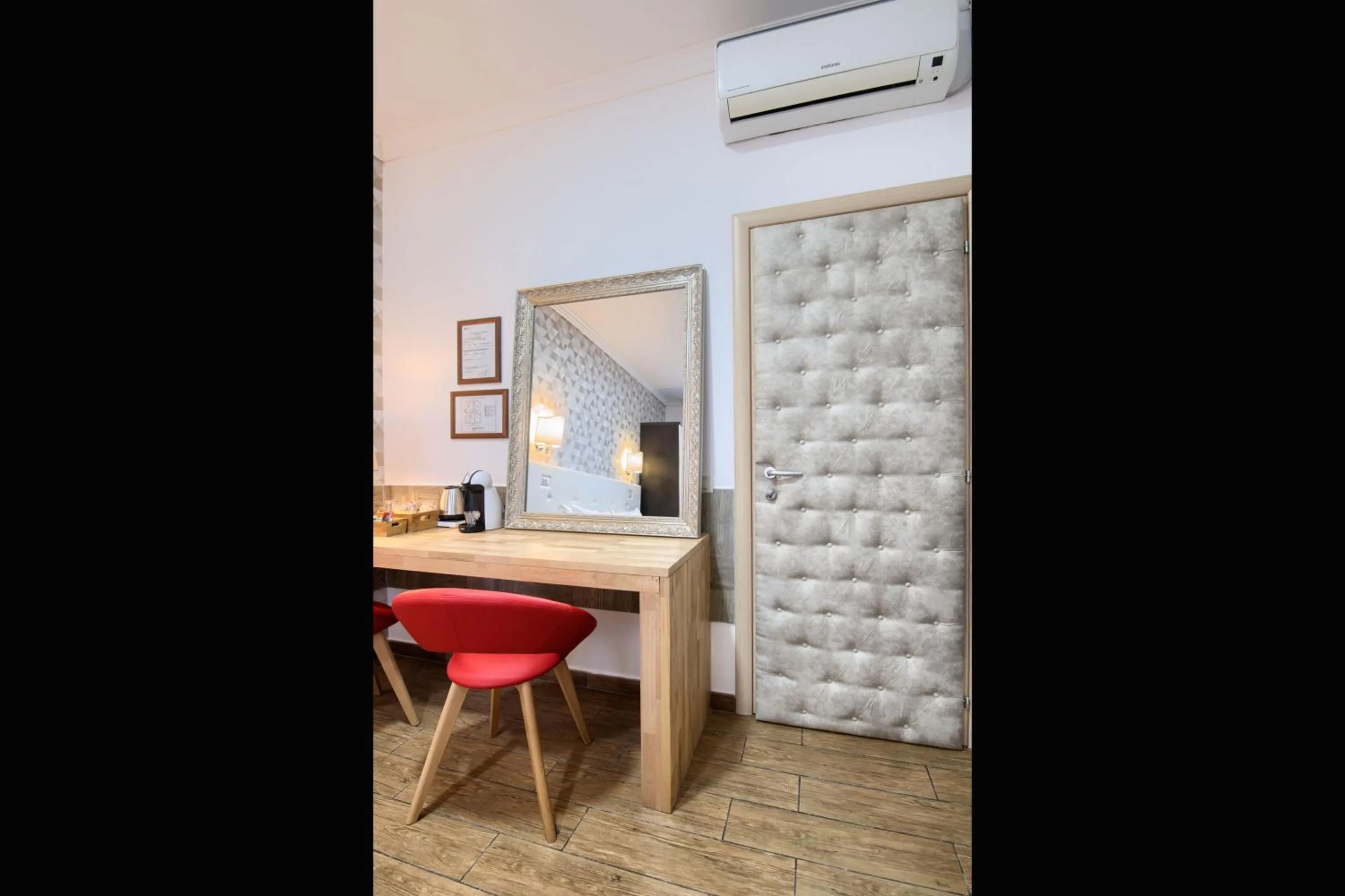 Coffee/tea facilities in Domus Pietro Inn