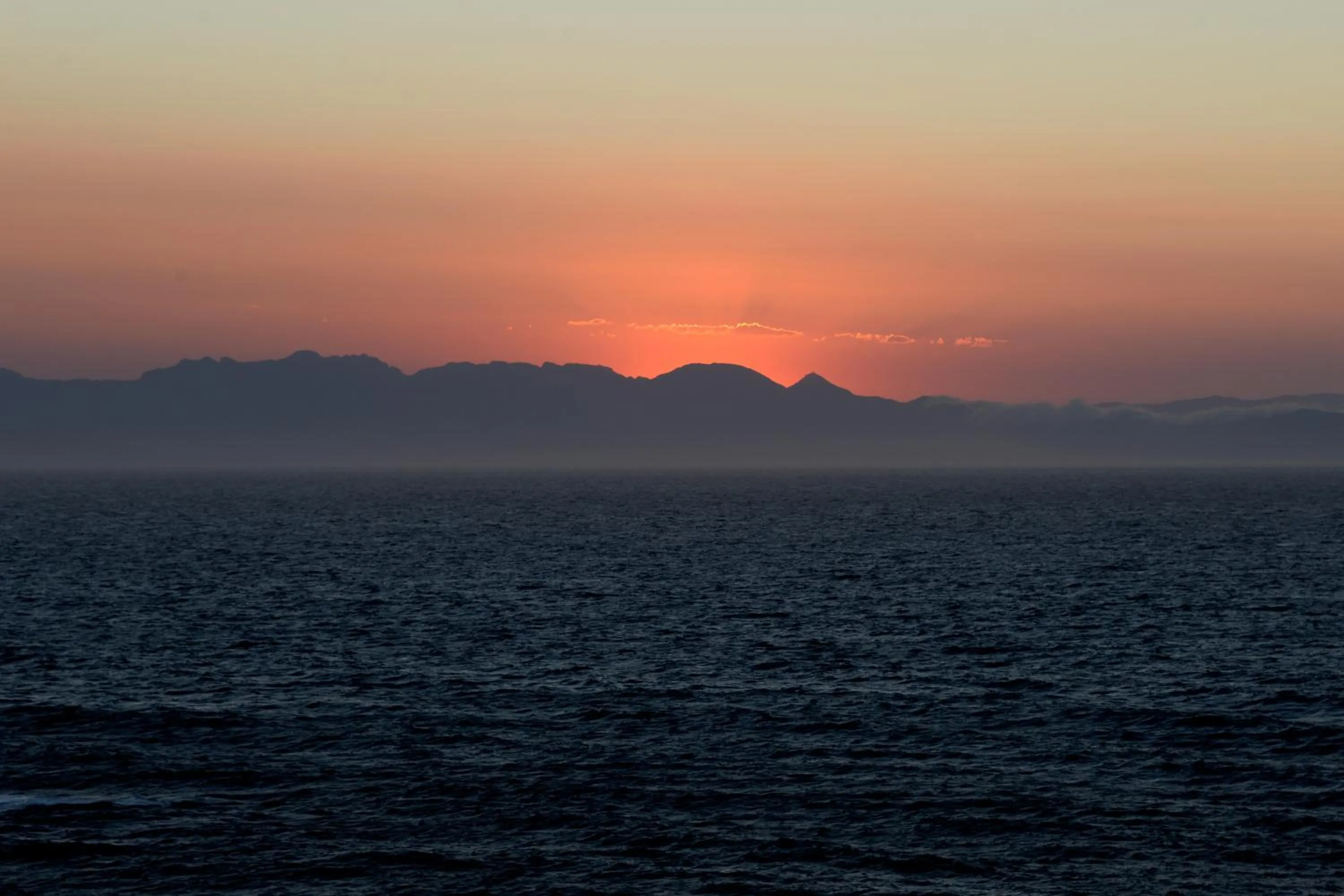 Sunrise in Rocklands Seaside Bed and Breakfast