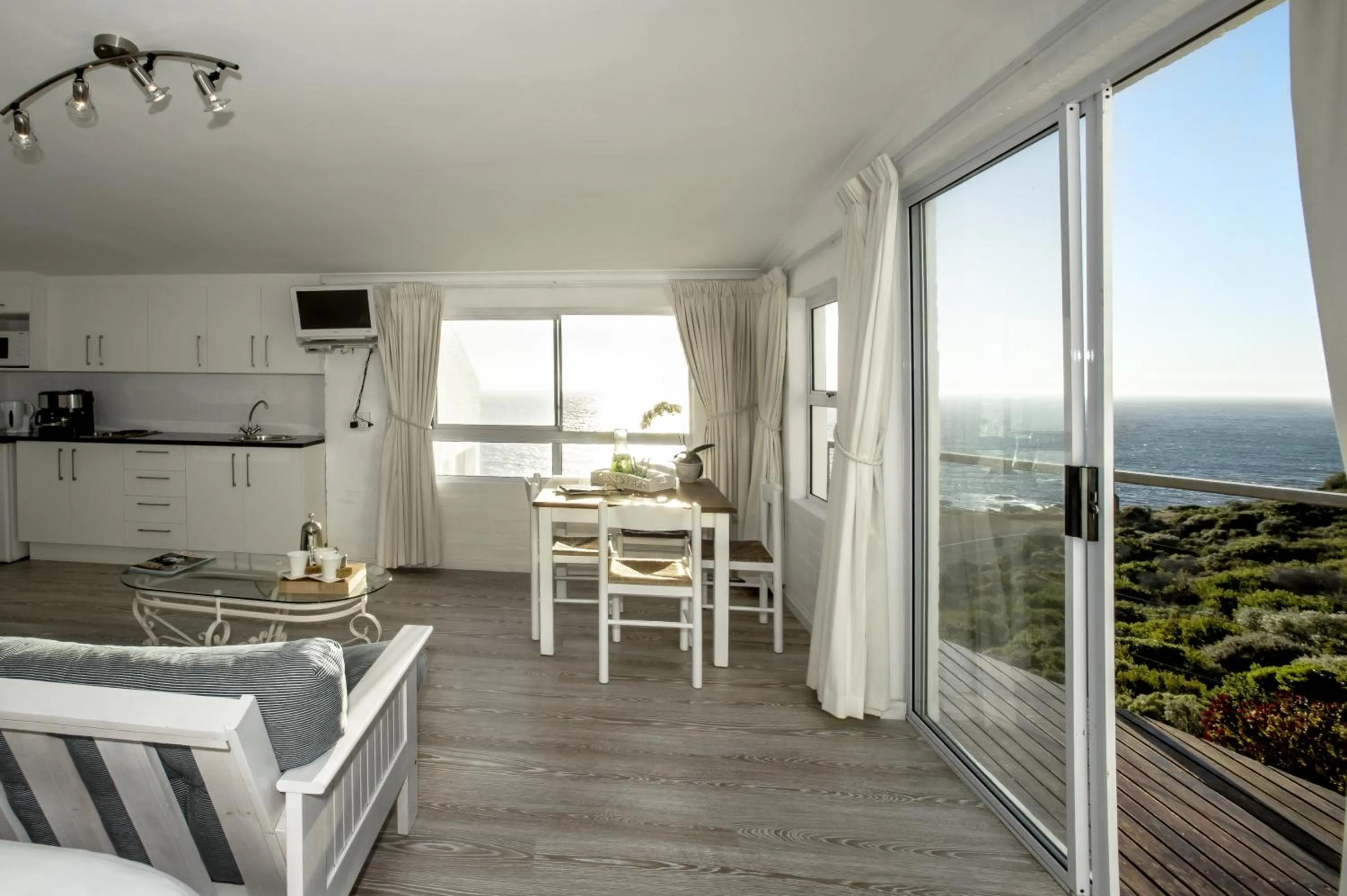 Bedroom in Rocklands Seaside Bed and Breakfast